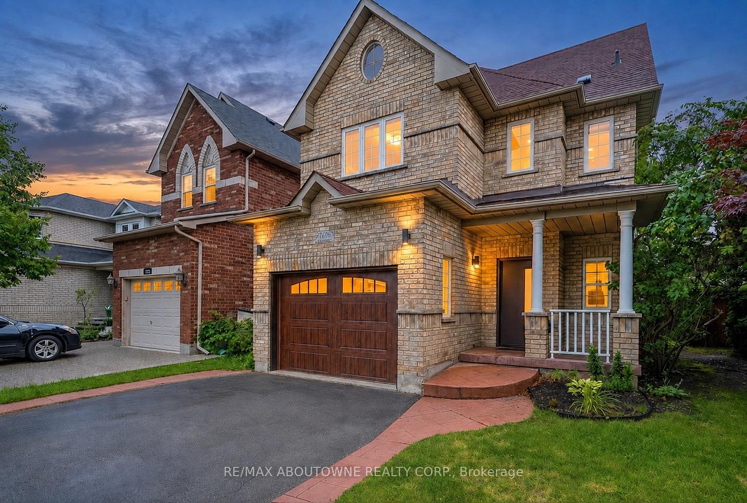 Photo 1 of 1282 Parkhurst Drive, Oakville, West Oak Trails — HOMEH
