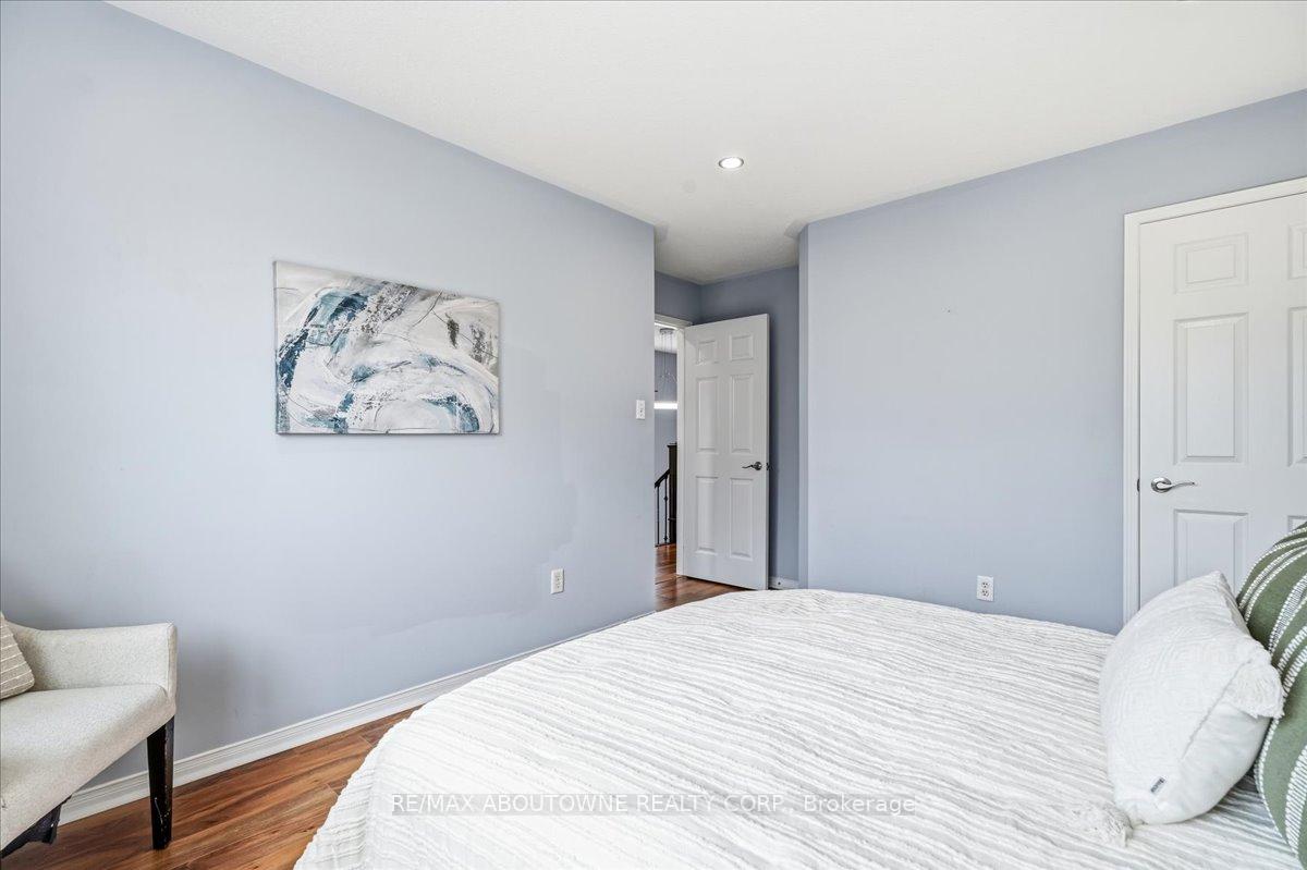 Photo 35 of 1282 Parkhurst Drive, Oakville, West Oak Trails — HOMEH
