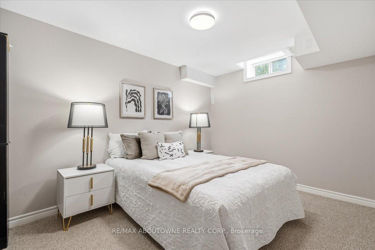 Photo 44 of 1282 Parkhurst Drive, Oakville, West Oak Trails — HOMEH
