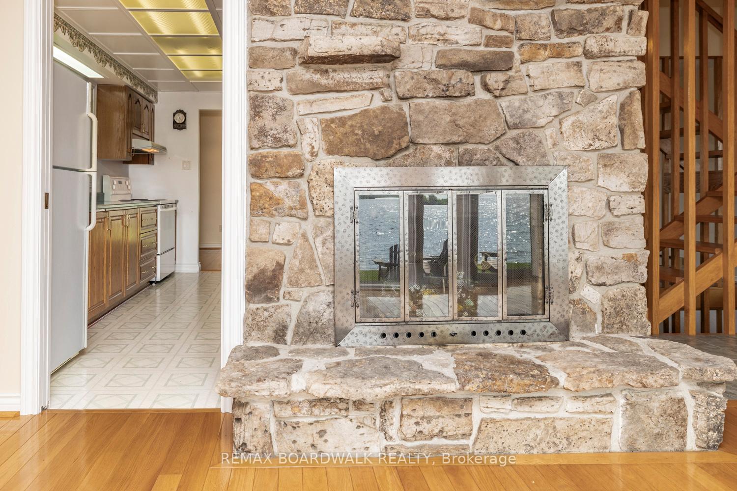 Photo 15 of 104 Avenue 4a, Beckwith, Beckwith Twp — HOMEH