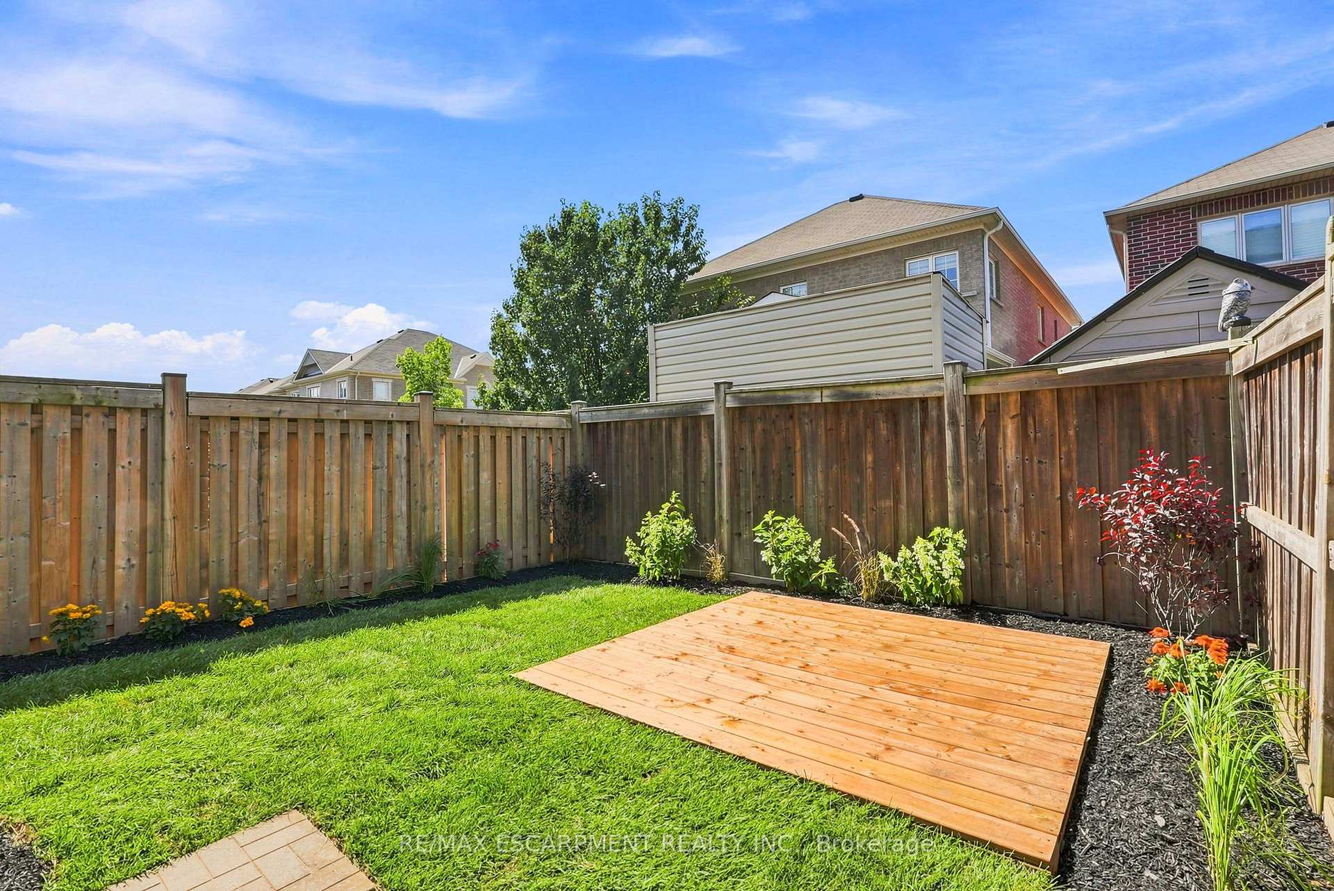 Photo 34 of 123 Skinner Road, Hamilton, Waterdown — HOMEH