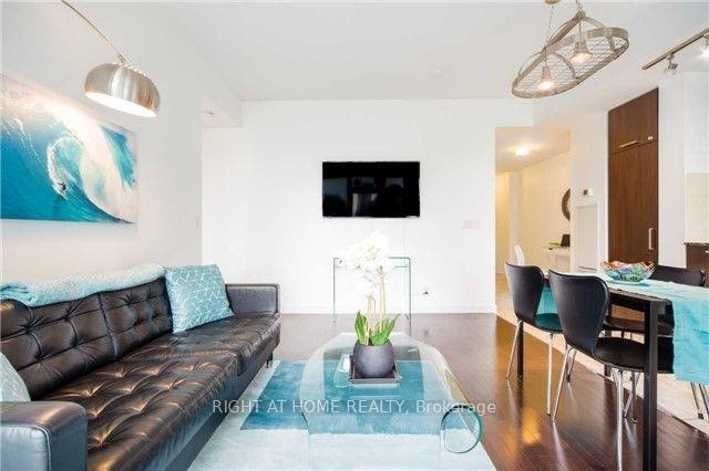 Photo 3 of Unit 708, 14 York Street, Toronto, Waterfront Communities — HOMEH
