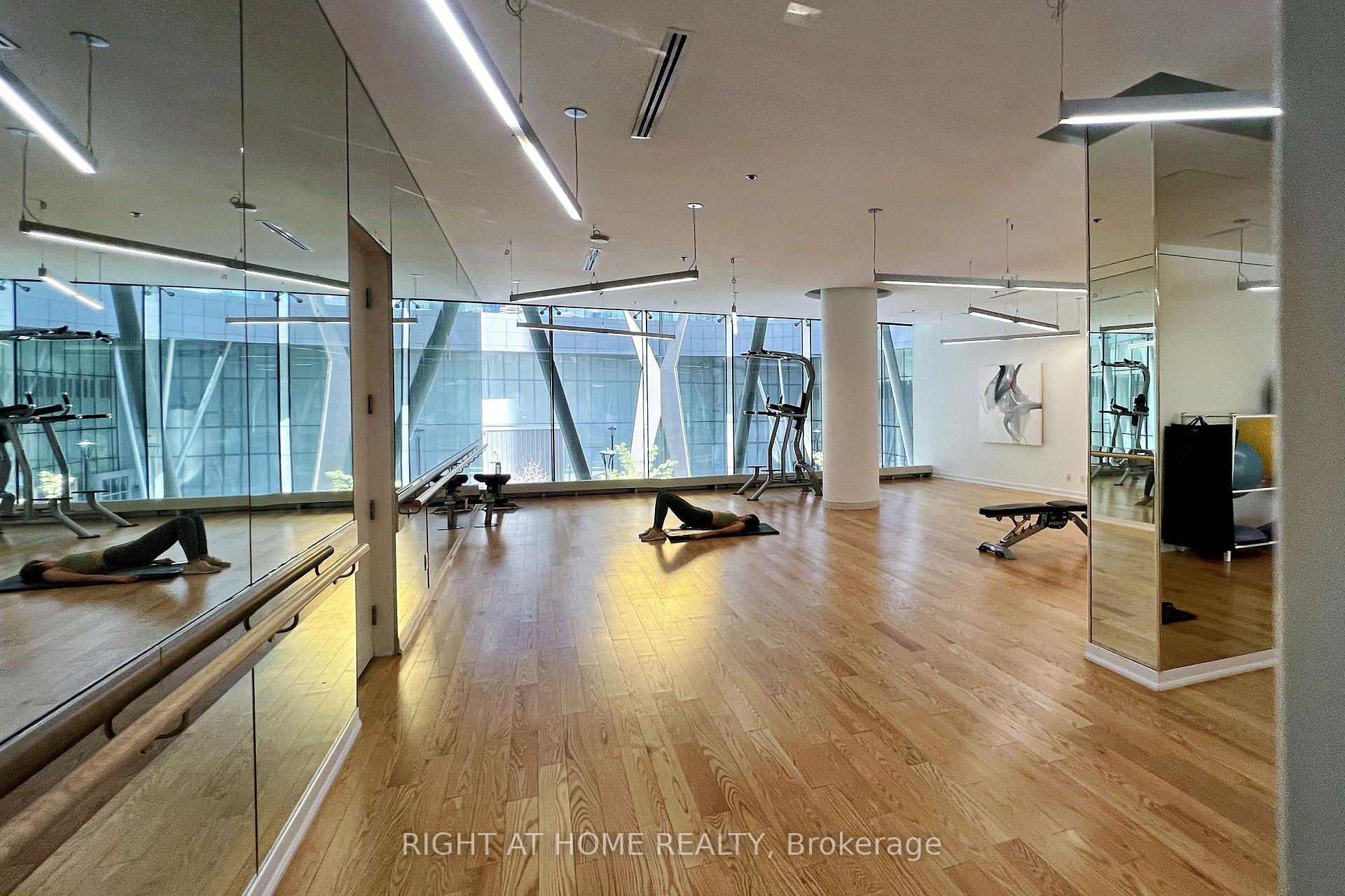 Photo 27 of Unit 708, 14 York Street, Toronto, Waterfront Communities — HOMEH