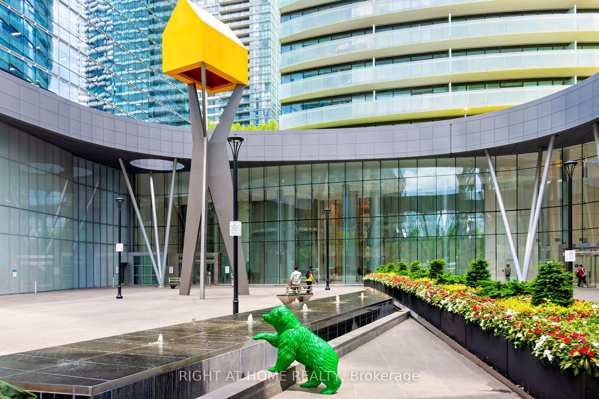 Photo 29 of Unit 708, 14 York Street, Toronto, Waterfront Communities — HOMEH