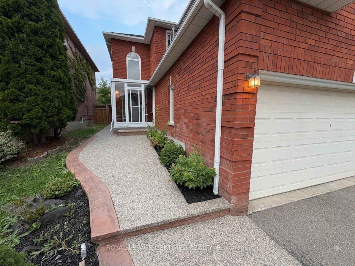 Photo 1 of 5967 Cherrywood Place, Mississauga, East Credit — HOMEH
