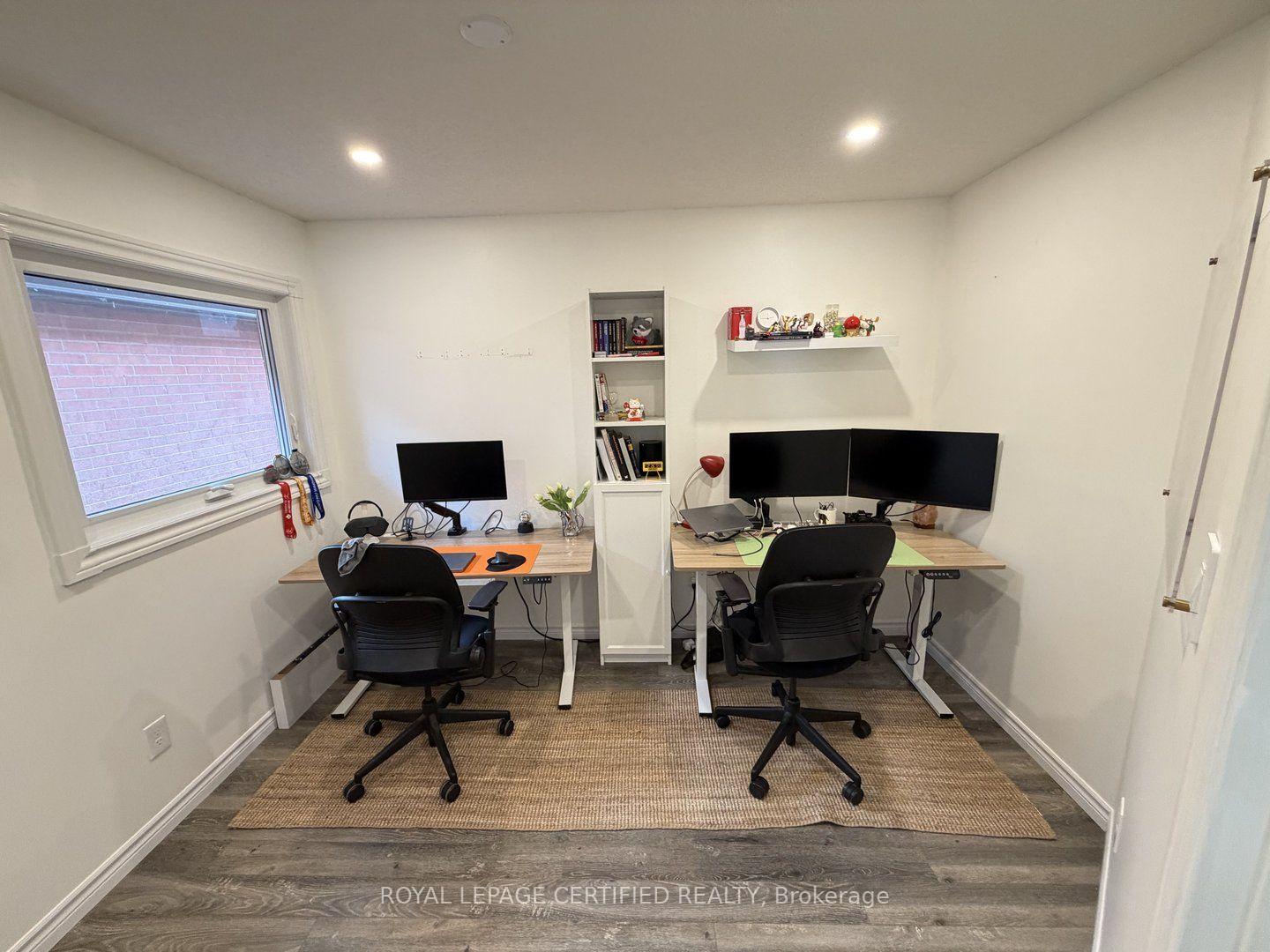 Photo 18 of 5967 Cherrywood Place, Mississauga, East Credit — HOMEH