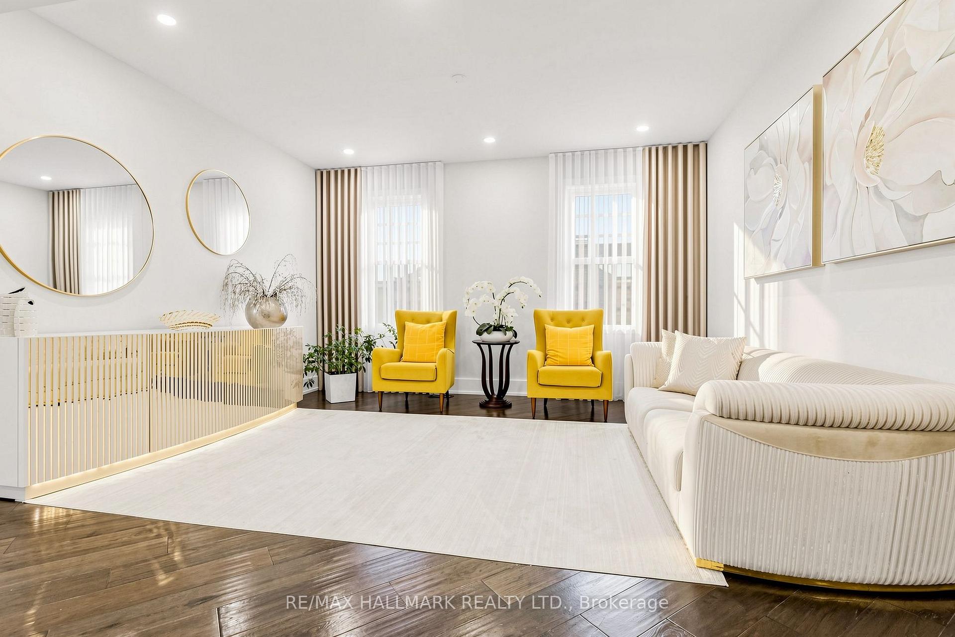 Photo 13 of 63 Willett Crescent, Richmond Hill, Mill Pond — HOMEH