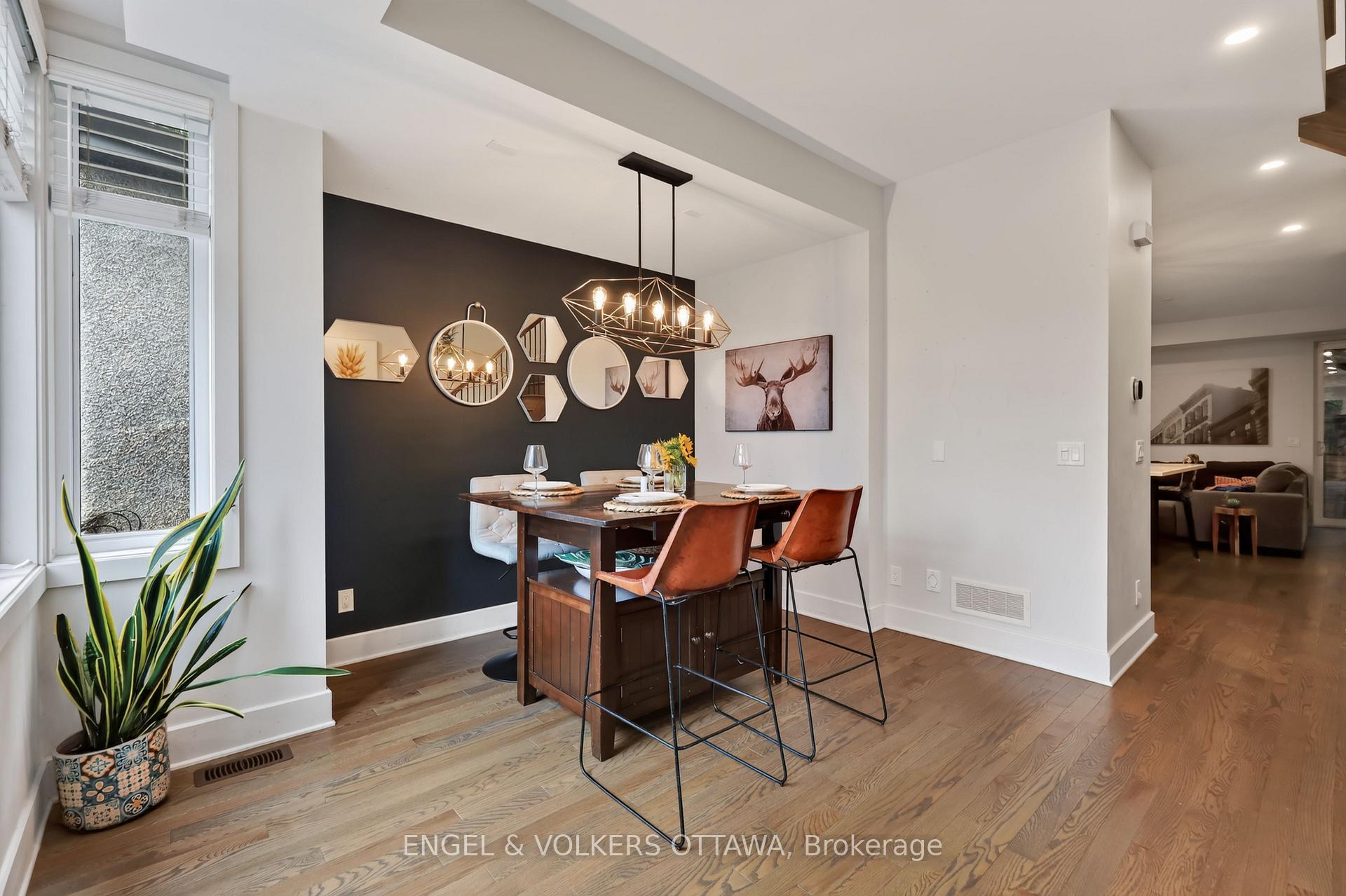 Photo 12 of 304 Riverdale Avenue, Ottawa, Old Ottawa South — HOMEH