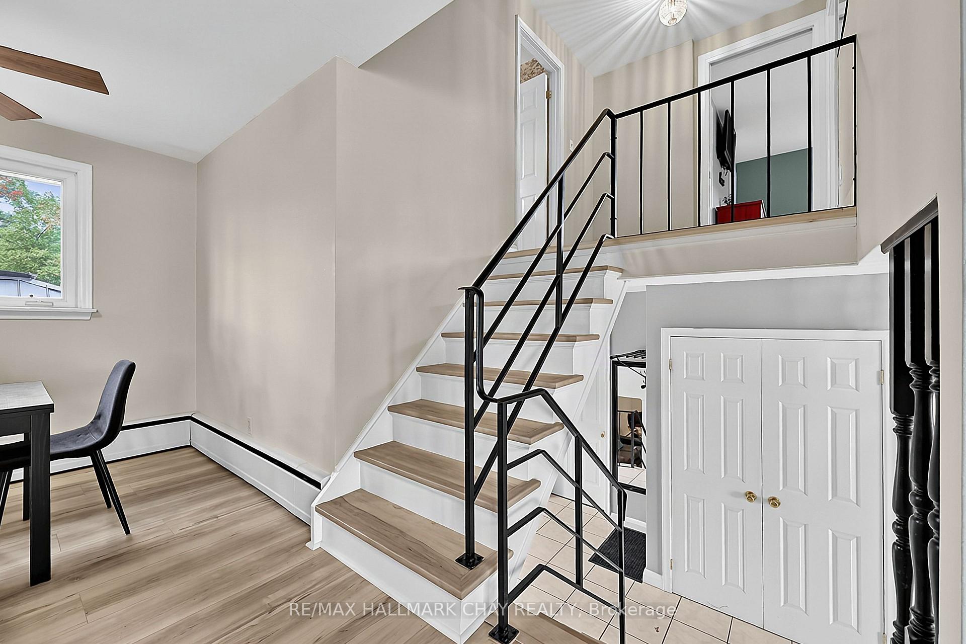 Photo 14 of 116 Shirley Avenue, Barrie, Sunnidale — HOMEH