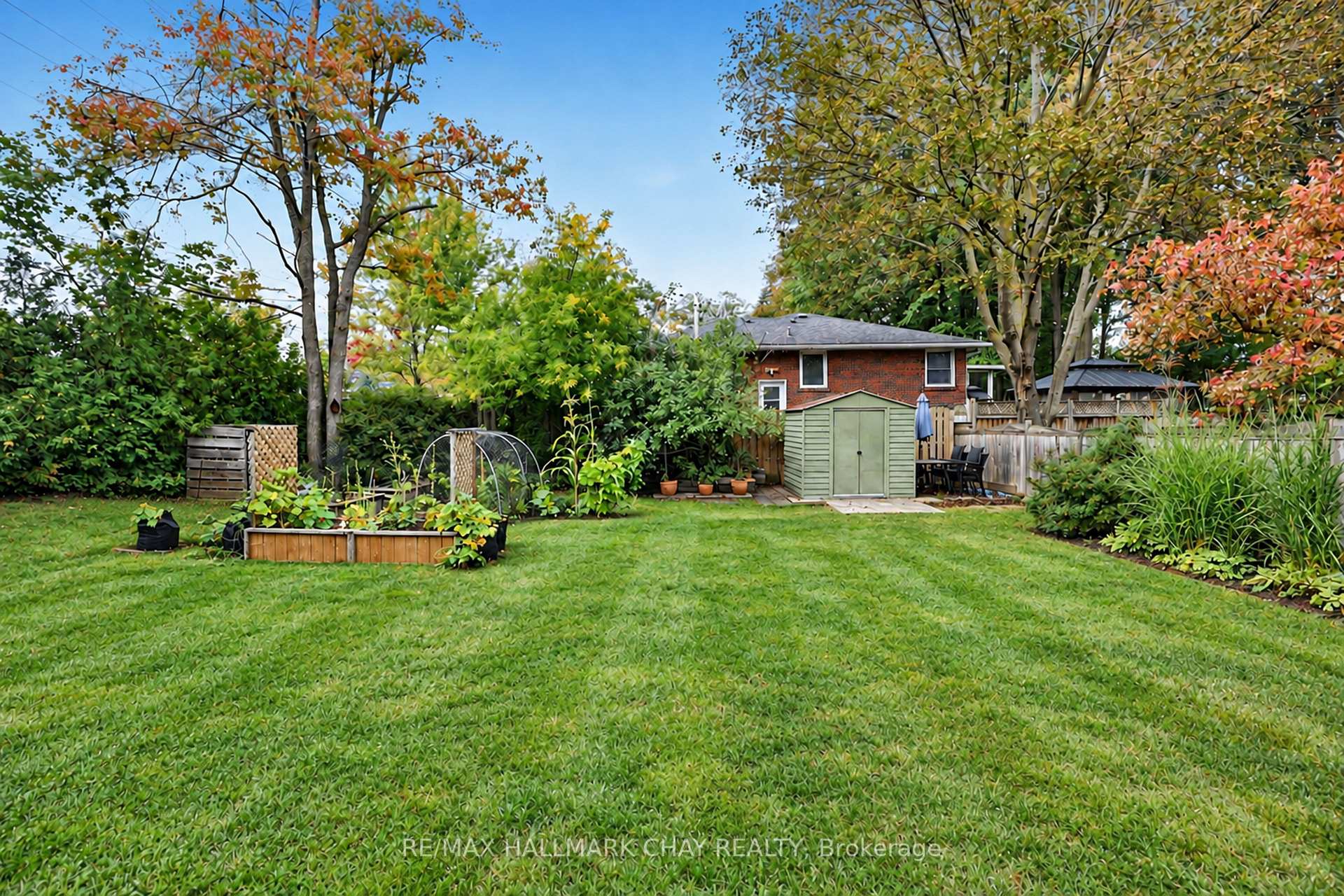 Photo 34 of 116 Shirley Avenue, Barrie, Sunnidale — HOMEH