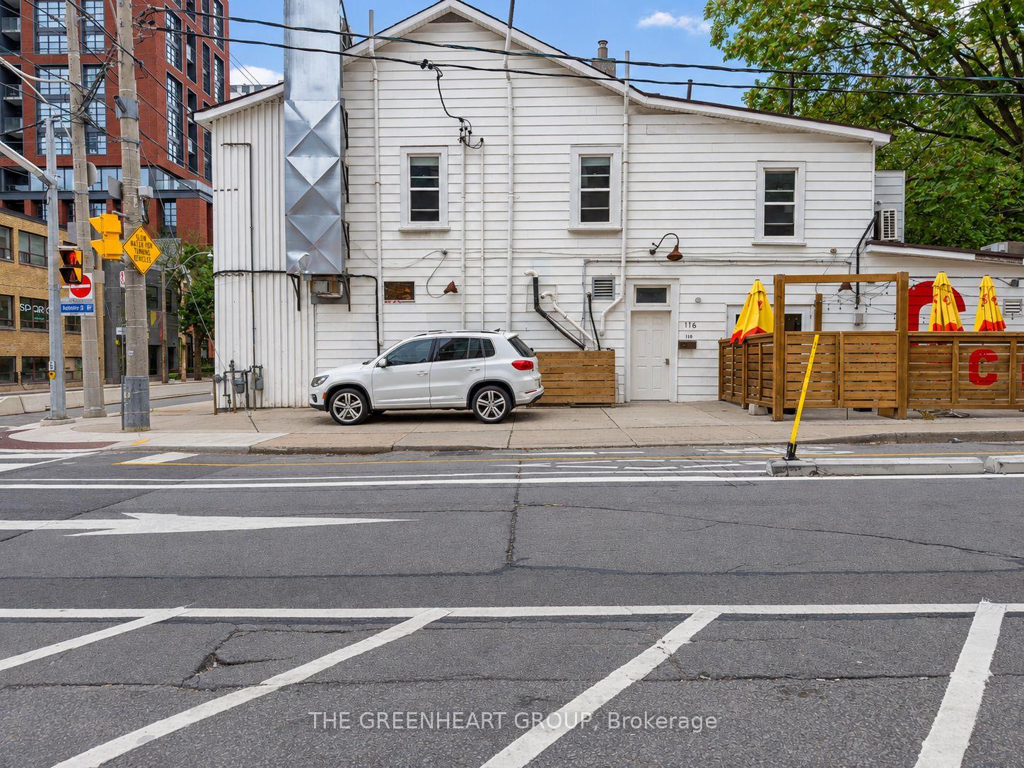 Photo 2 of 504 Adelaide Street W, Toronto, Waterfront Communities — HOMEH
