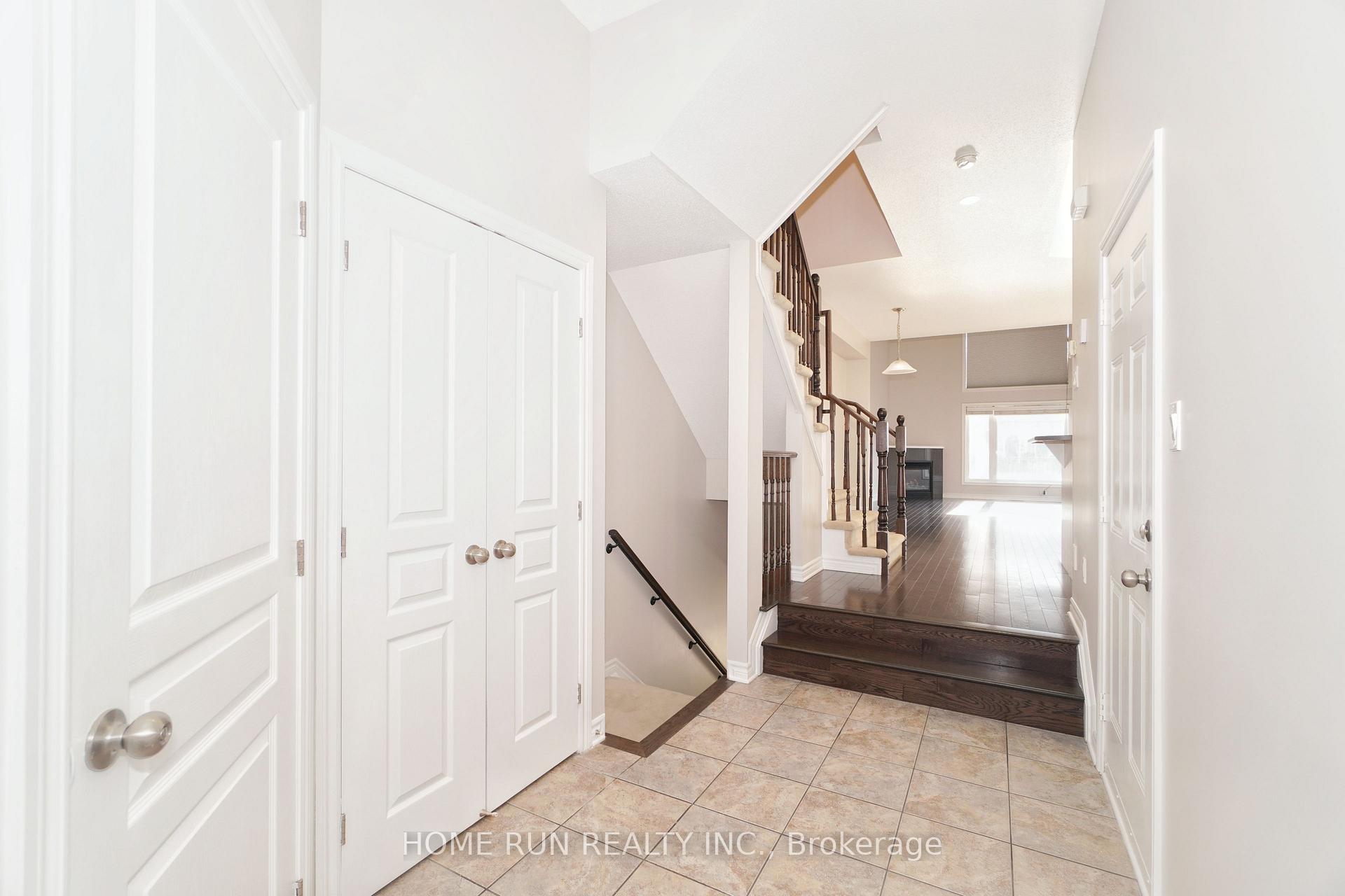 Photo 2 of 115 Watchhorn Grove, Ottawa, Riverside South — HOMEH
