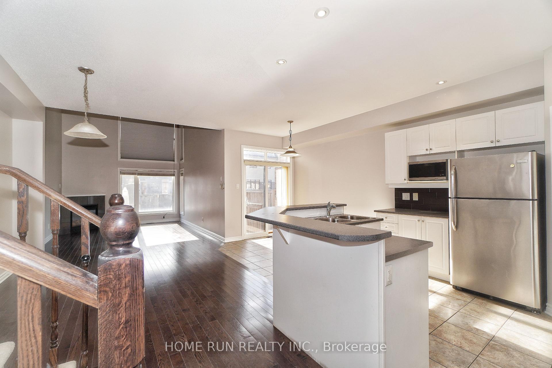 Photo 3 of 115 Watchhorn Grove, Ottawa, Riverside South — HOMEH