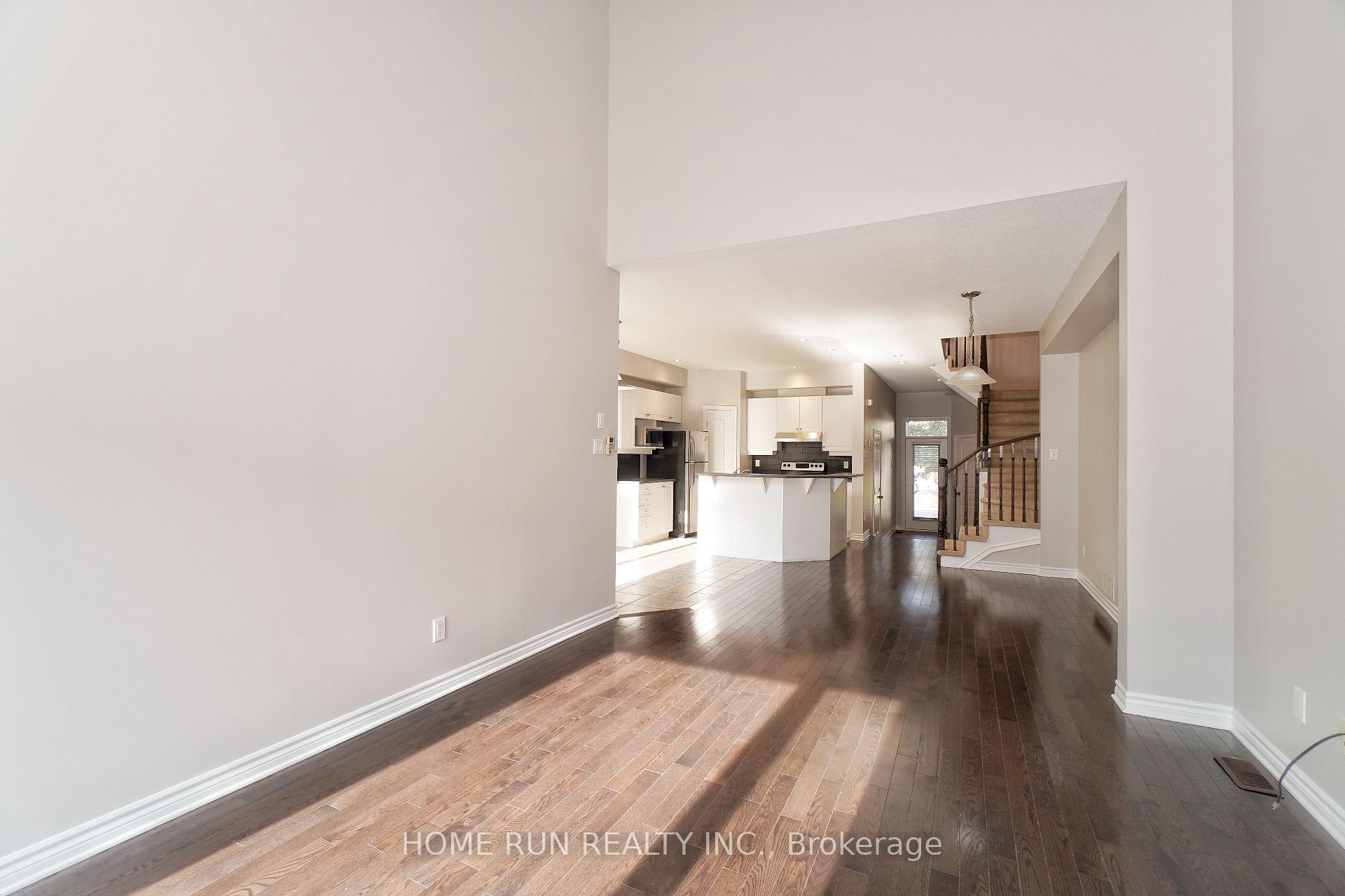 Photo 8 of 115 Watchhorn Grove, Ottawa, Riverside South — HOMEH