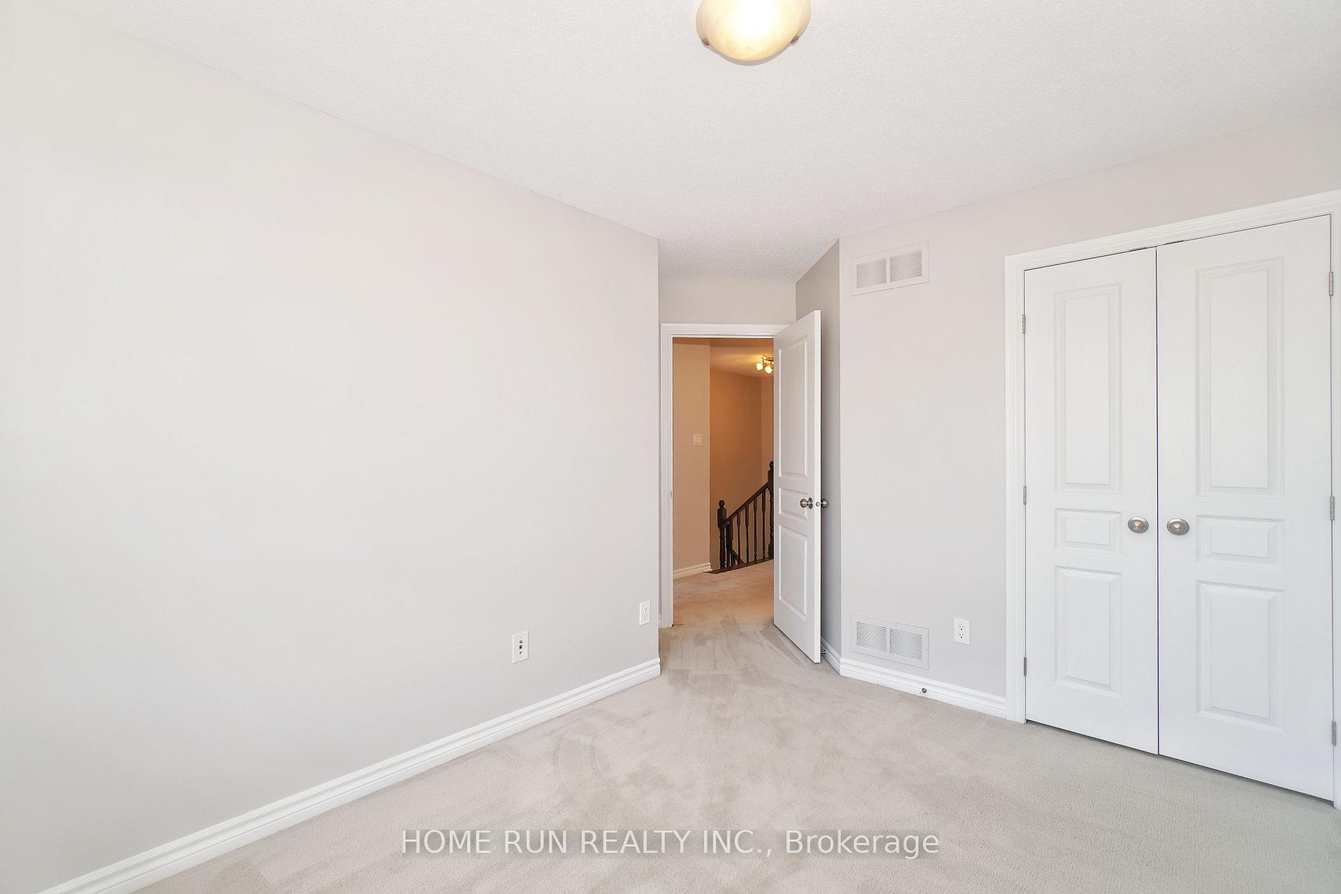 Photo 32 of 115 Watchhorn Grove, Ottawa, Riverside South — HOMEH