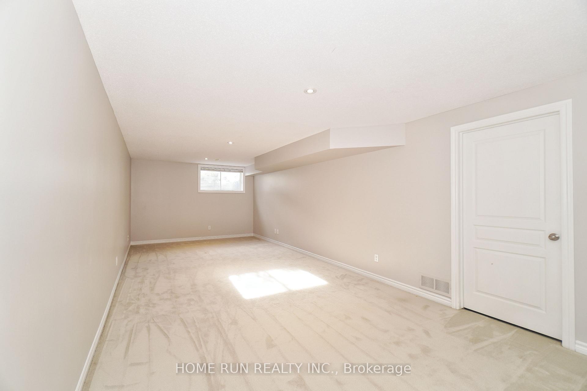 Photo 34 of 115 Watchhorn Grove, Ottawa, Riverside South — HOMEH