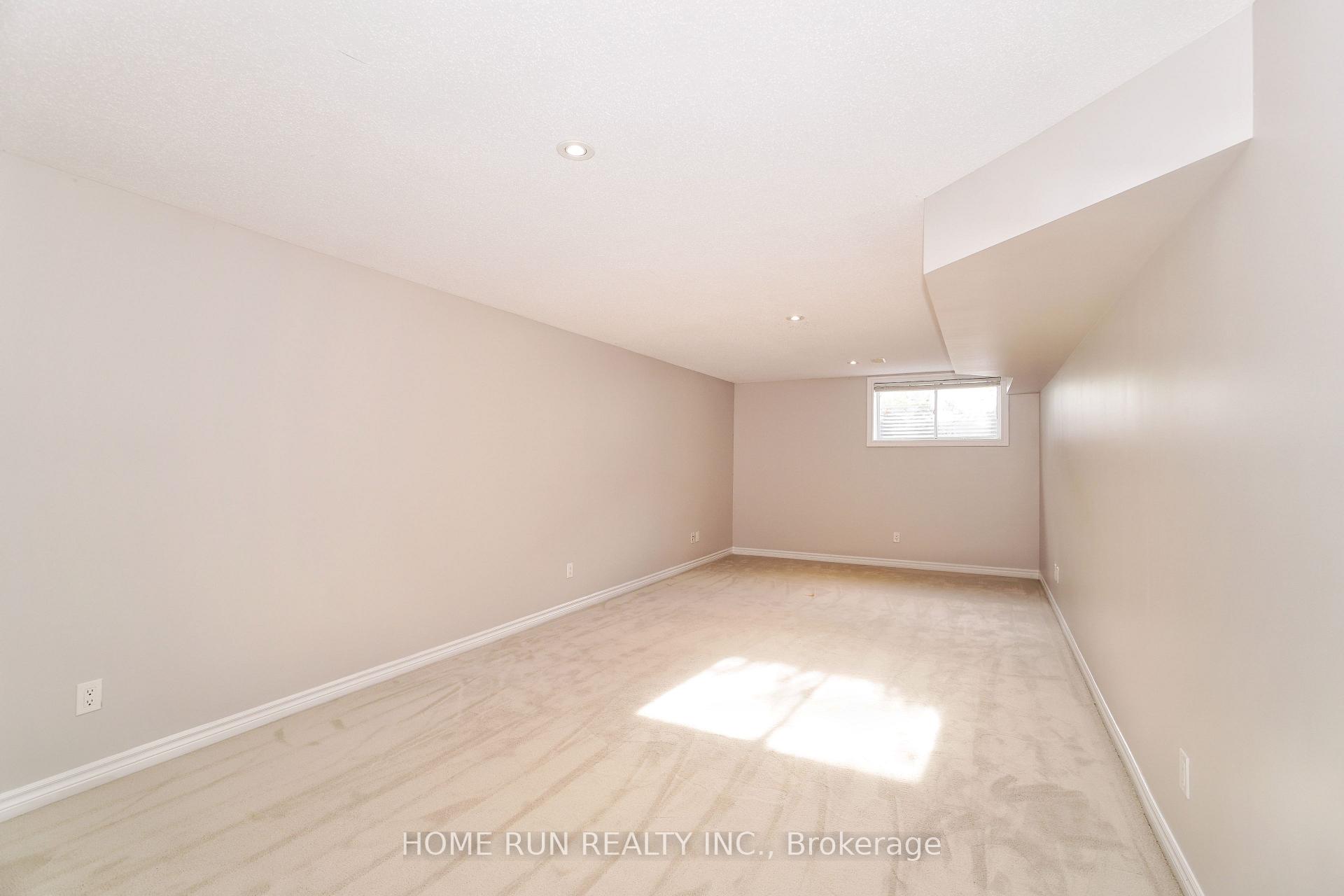 Photo 36 of 115 Watchhorn Grove, Ottawa, Riverside South — HOMEH