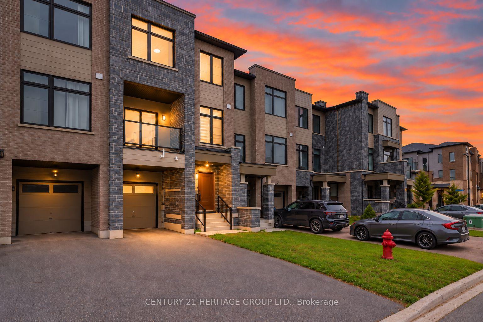 Photo 2 of 55 Delano Way, Newmarket, Woodland Hill — HOMEH