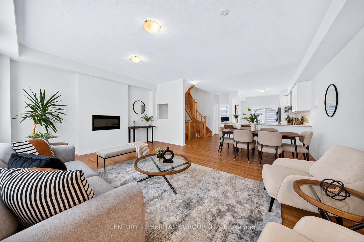 Photo 12 of 55 Delano Way, Newmarket, Woodland Hill — HOMEH