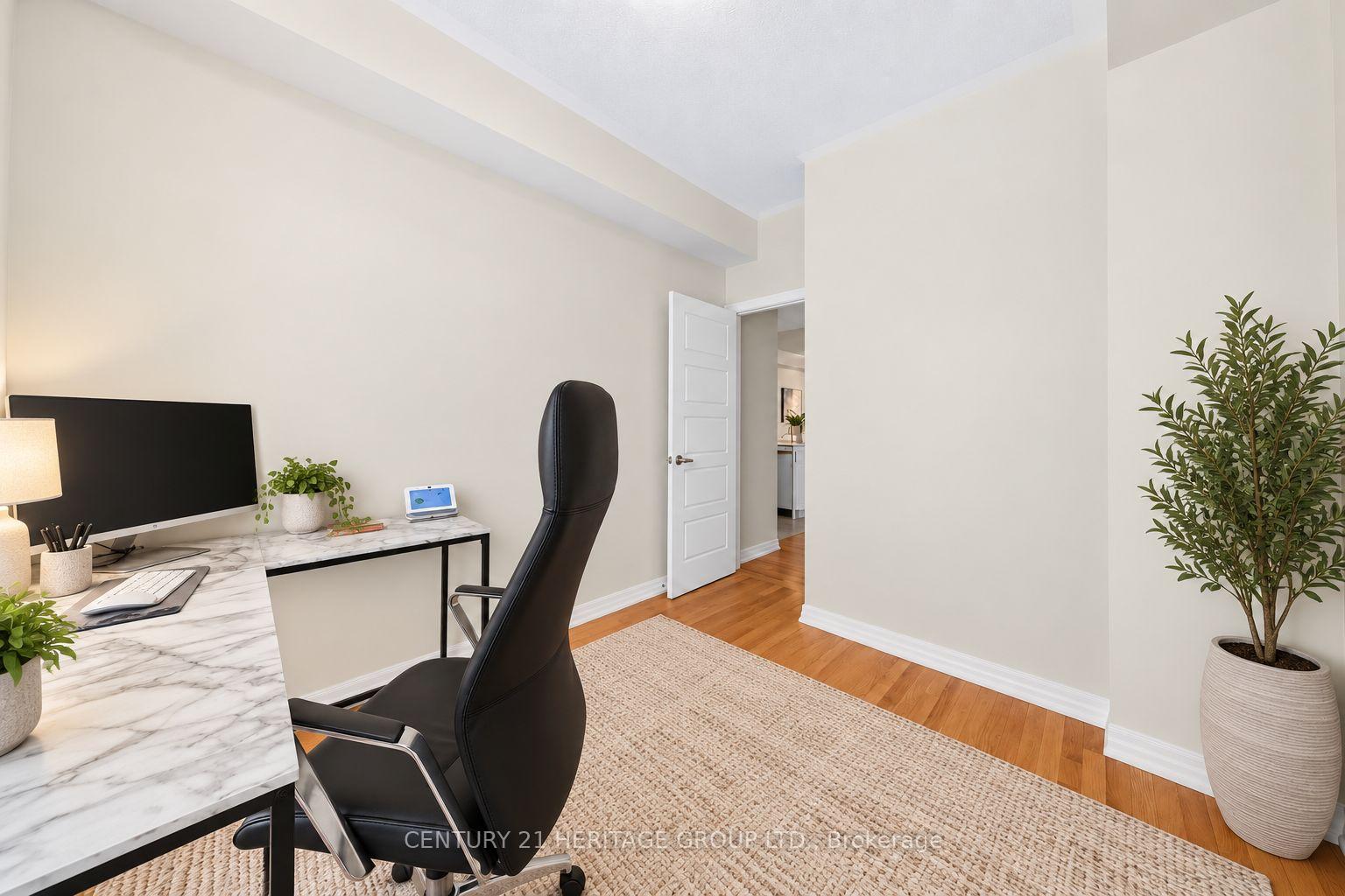 Photo 20 of 55 Delano Way, Newmarket, Woodland Hill — HOMEH