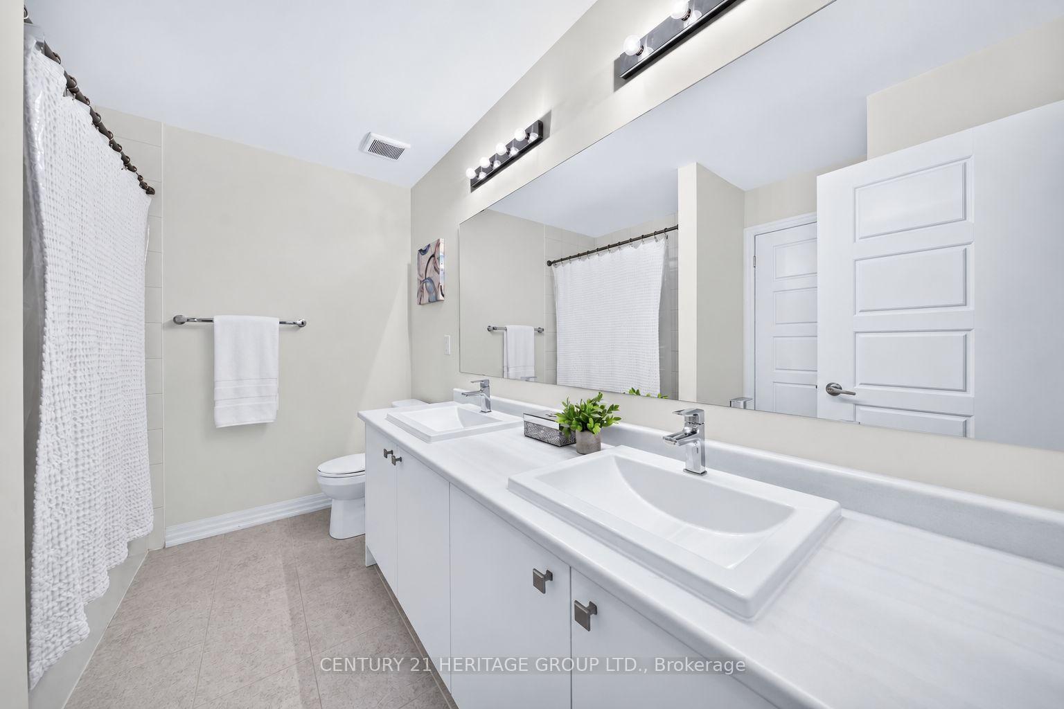 Photo 28 of 55 Delano Way, Newmarket, Woodland Hill — HOMEH