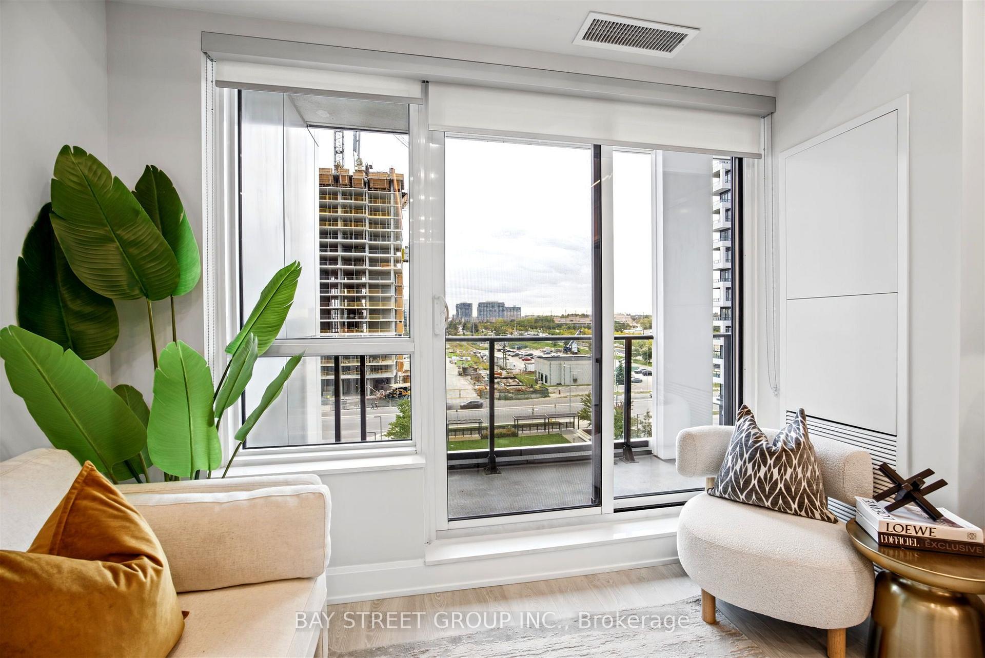 Photo 16 of Unit 706, 18 Water Walk Drive, Markham, Unionville — HOMEH