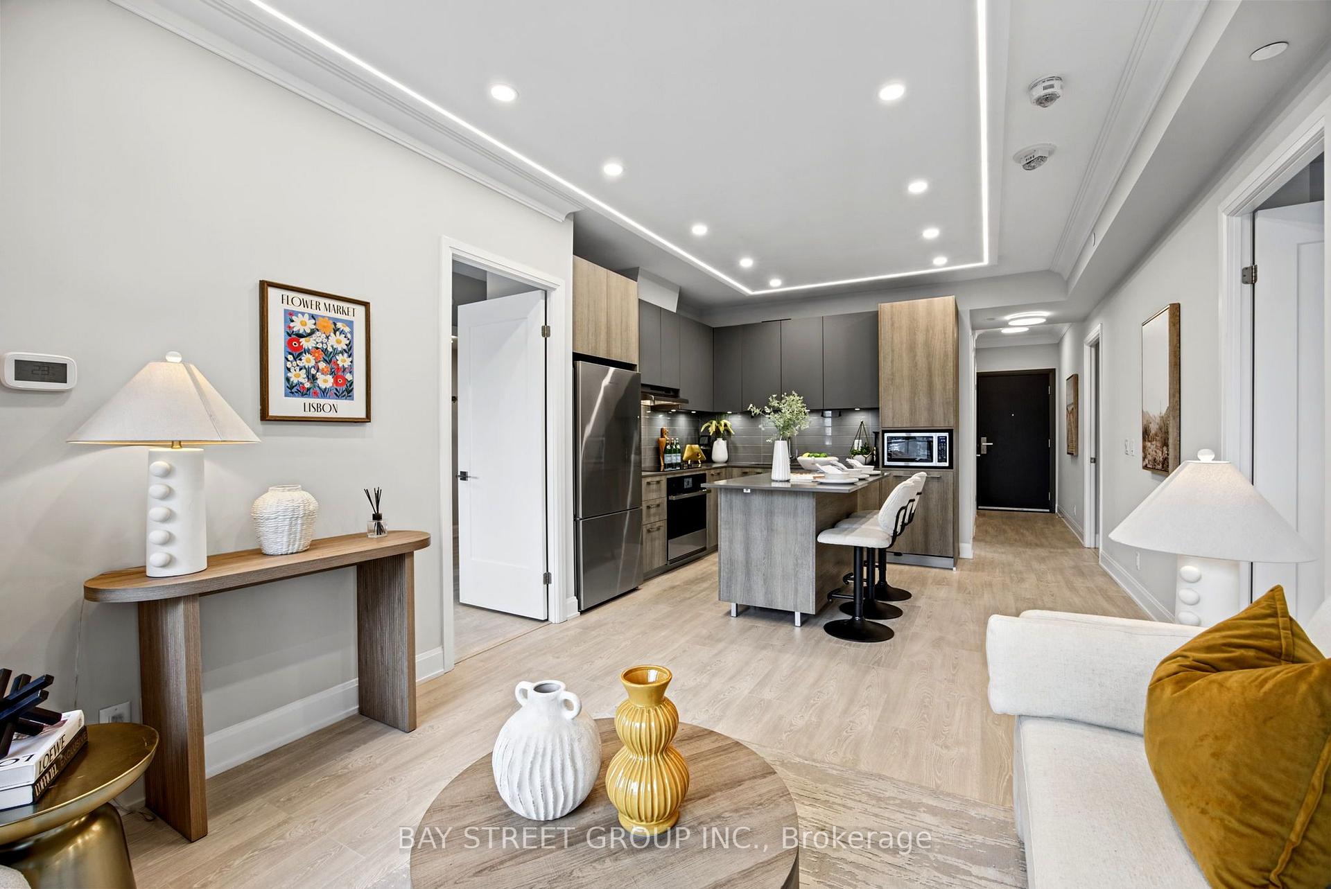Photo 19 of Unit 706, 18 Water Walk Drive, Markham, Unionville — HOMEH