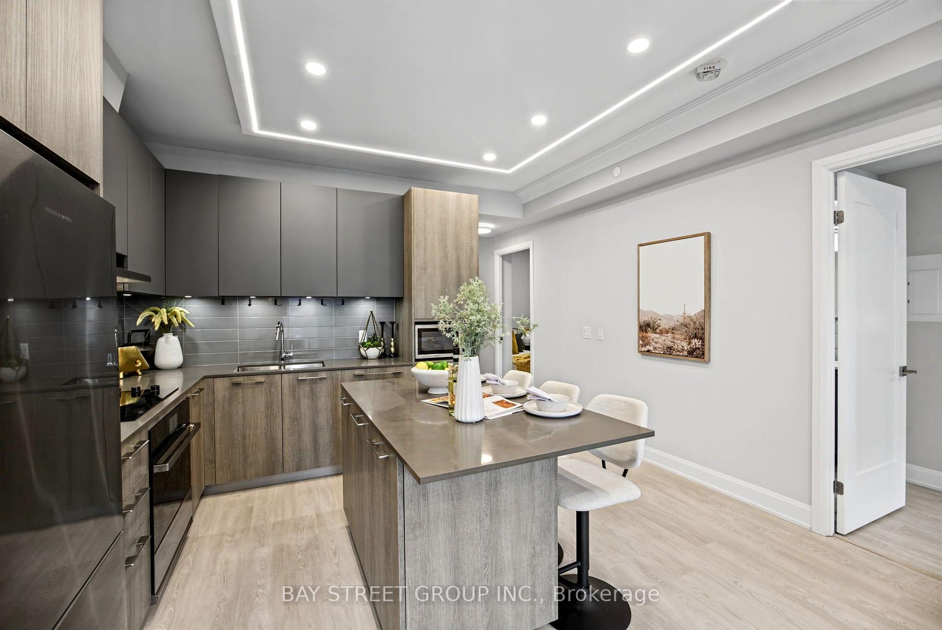 Photo 22 of Unit 706, 18 Water Walk Drive, Markham, Unionville — HOMEH