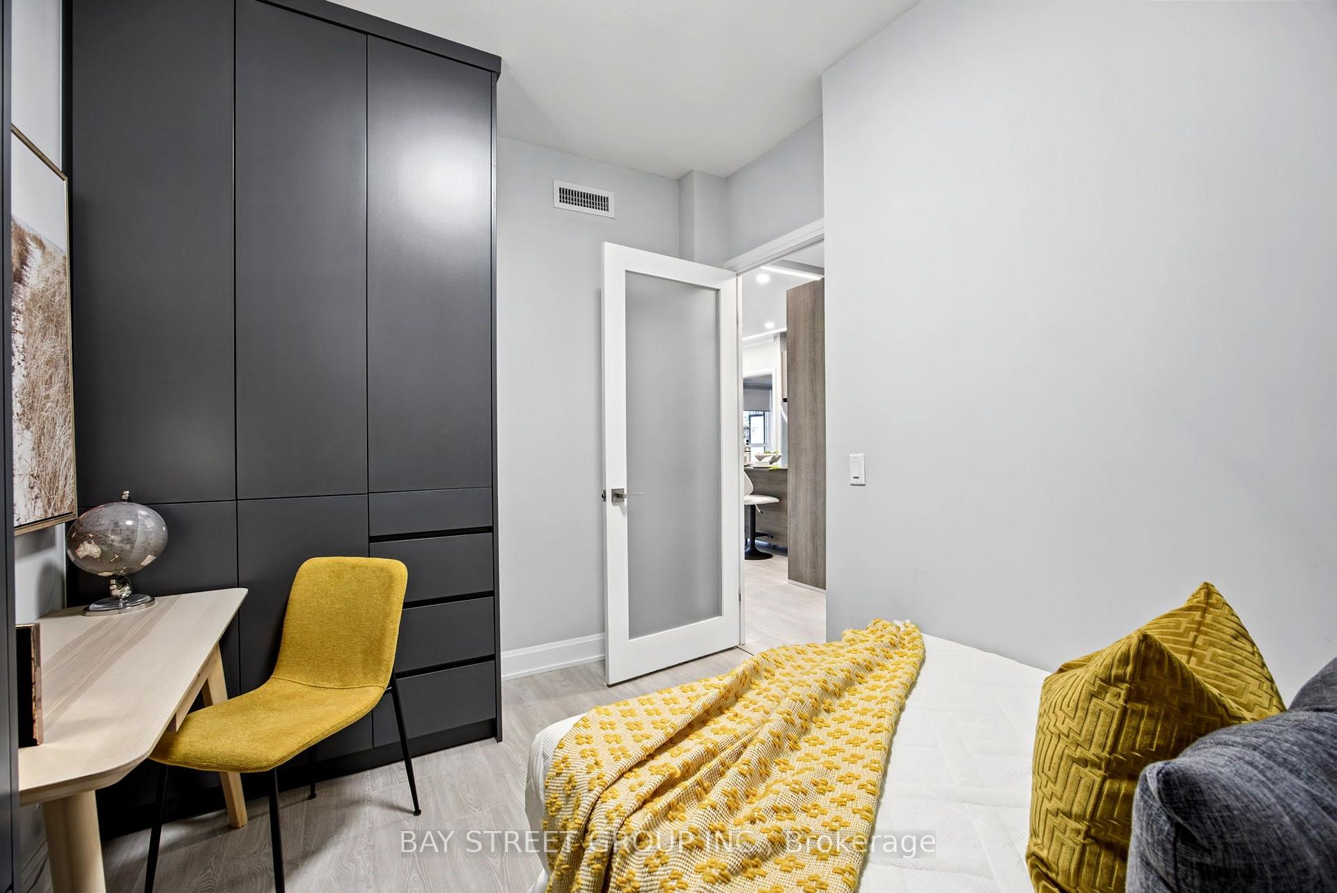 Photo 35 of Unit 706, 18 Water Walk Drive, Markham, Unionville — HOMEH