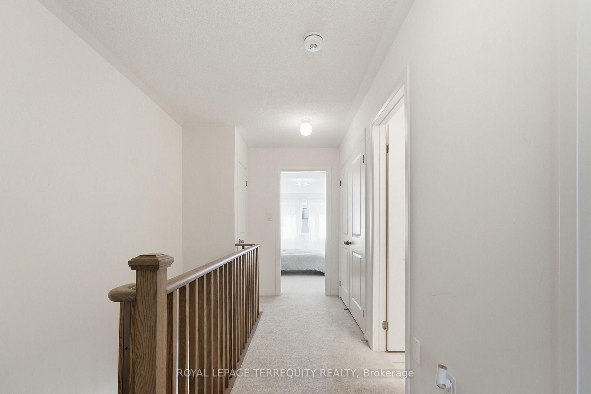 Photo 20 of 129 Sailors Landing, Clarington, Bowmanville — HOMEH