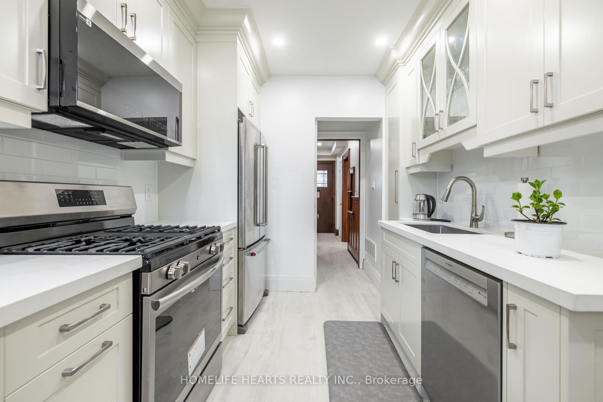 Photo 4 of 115 Wanless Avenue, Toronto, Lawrence Park North — HOMEH