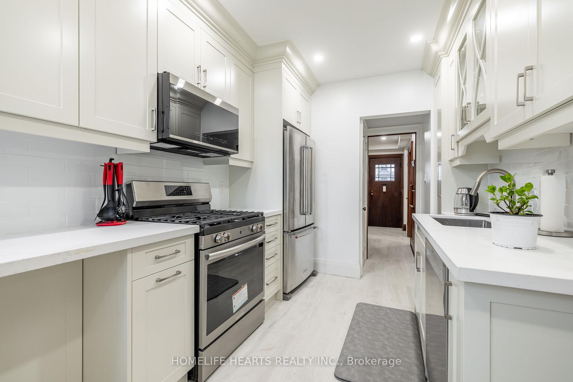 Photo 5 of 115 Wanless Avenue, Toronto, Lawrence Park North — HOMEH