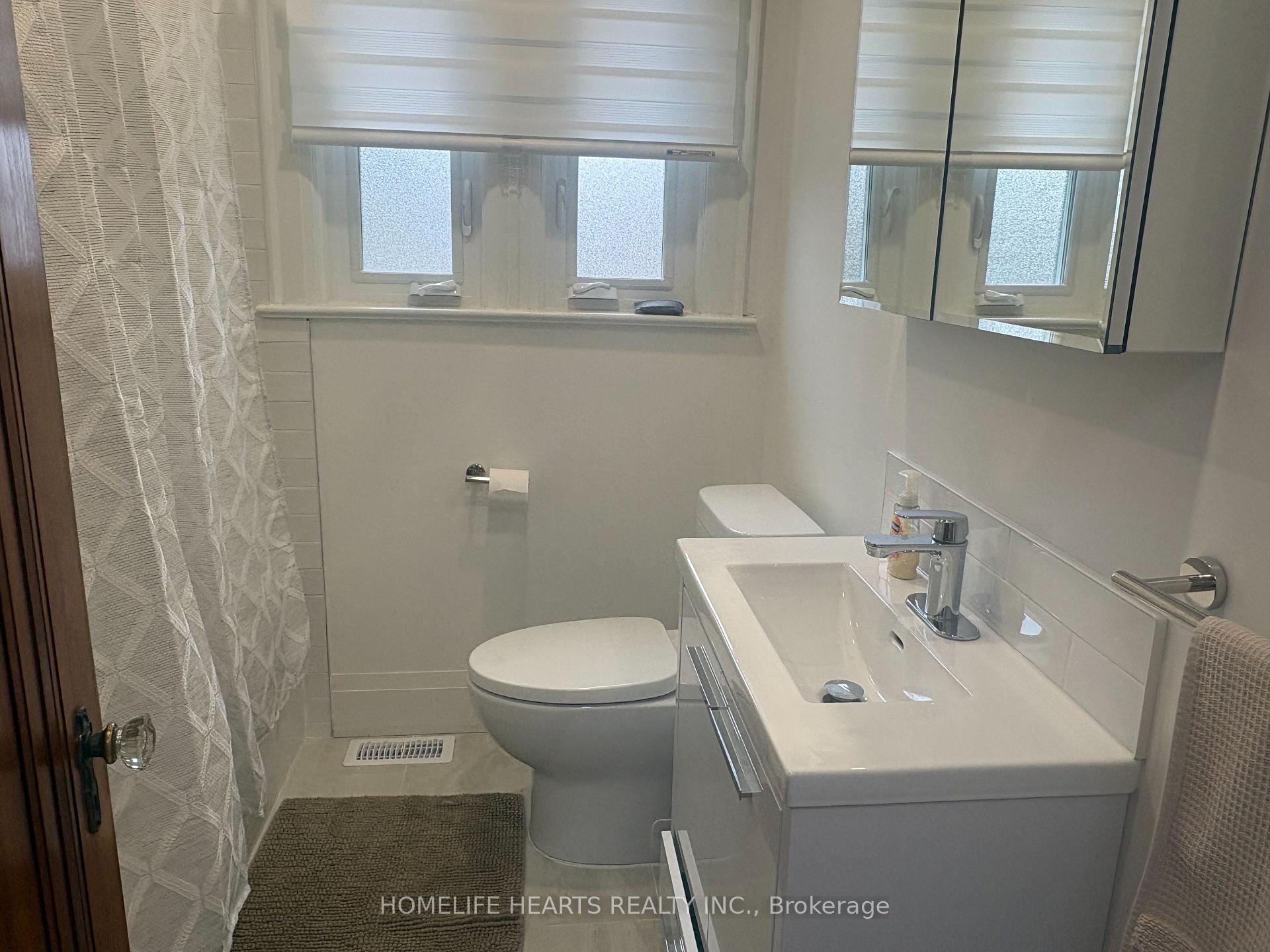 Photo 15 of 115 Wanless Avenue, Toronto, Lawrence Park North — HOMEH