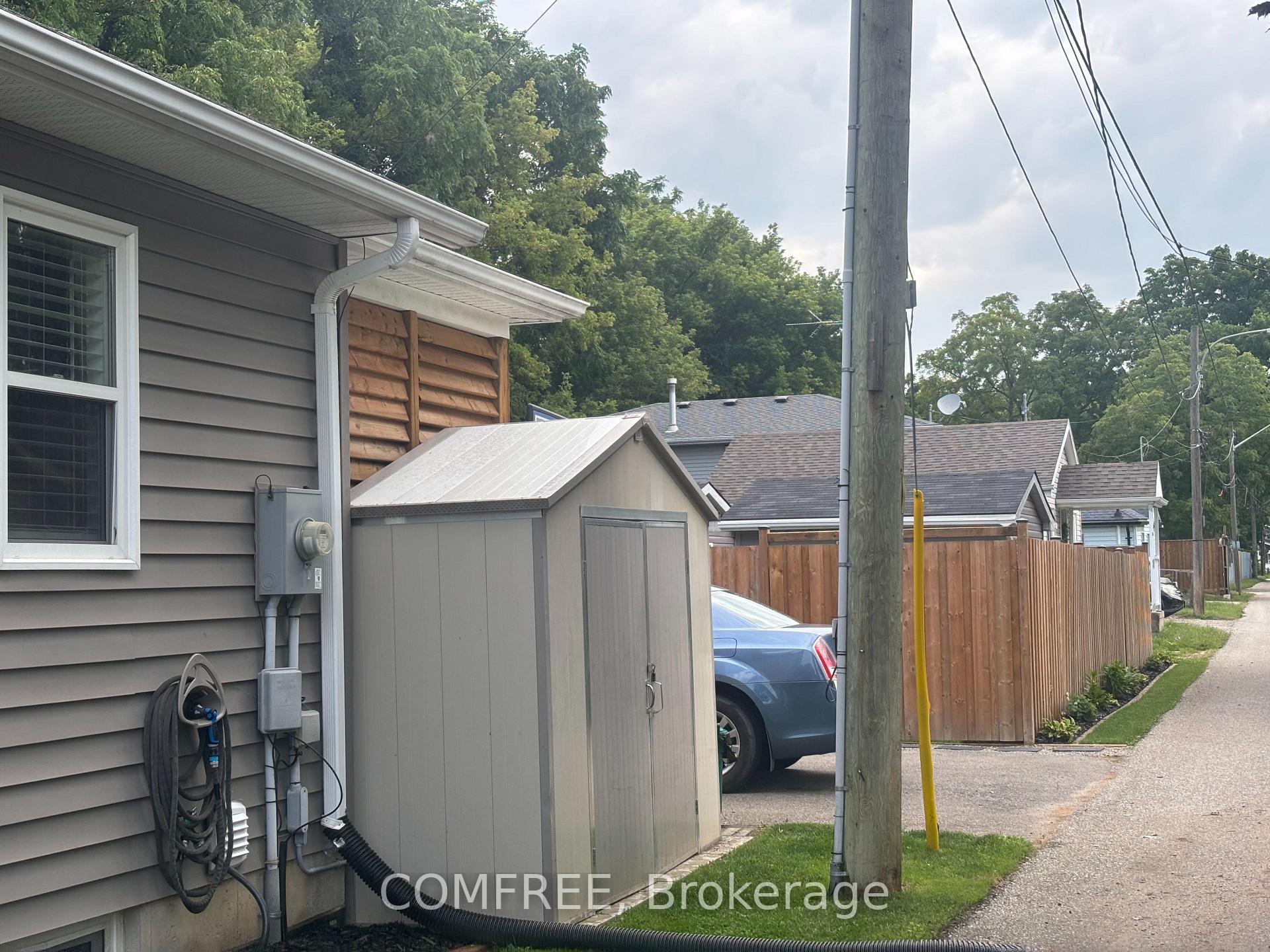 Photo 4 of 287 Brock Street, Brantford, East Ward — HOMEH