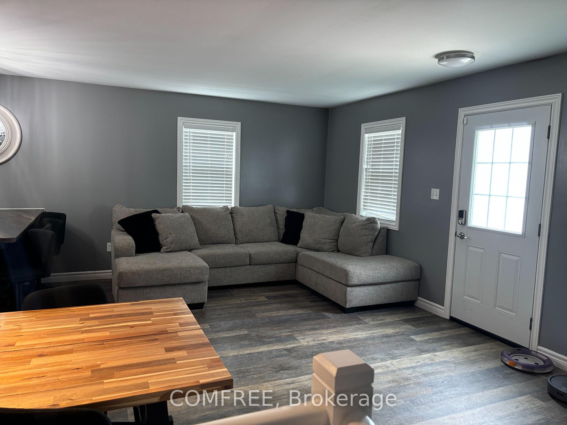 Photo 6 of 287 Brock Street, Brantford, East Ward — HOMEH