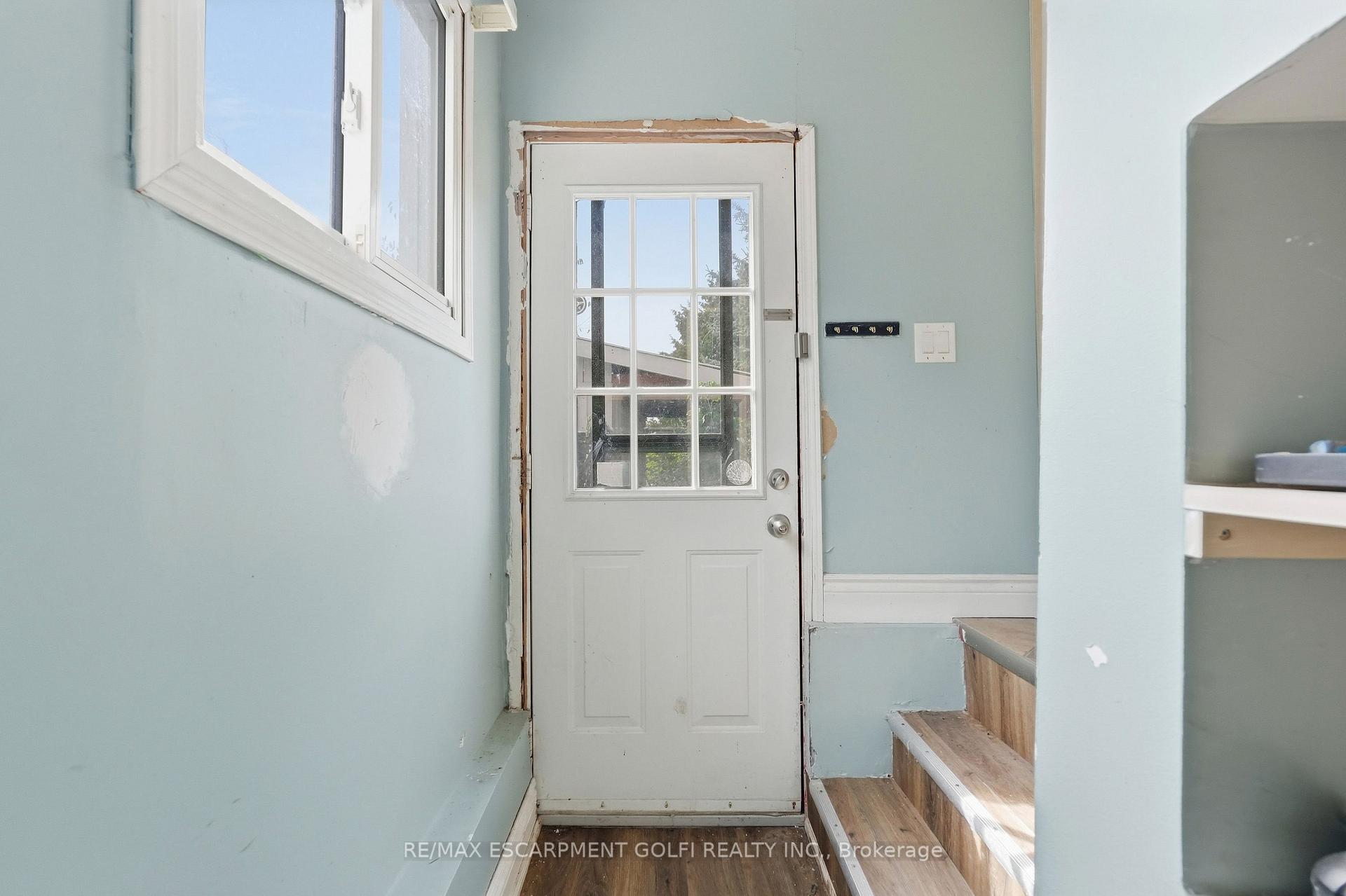 Photo 15 of 7 Tom Street, Brantford, Eagle Place East — HOMEH
