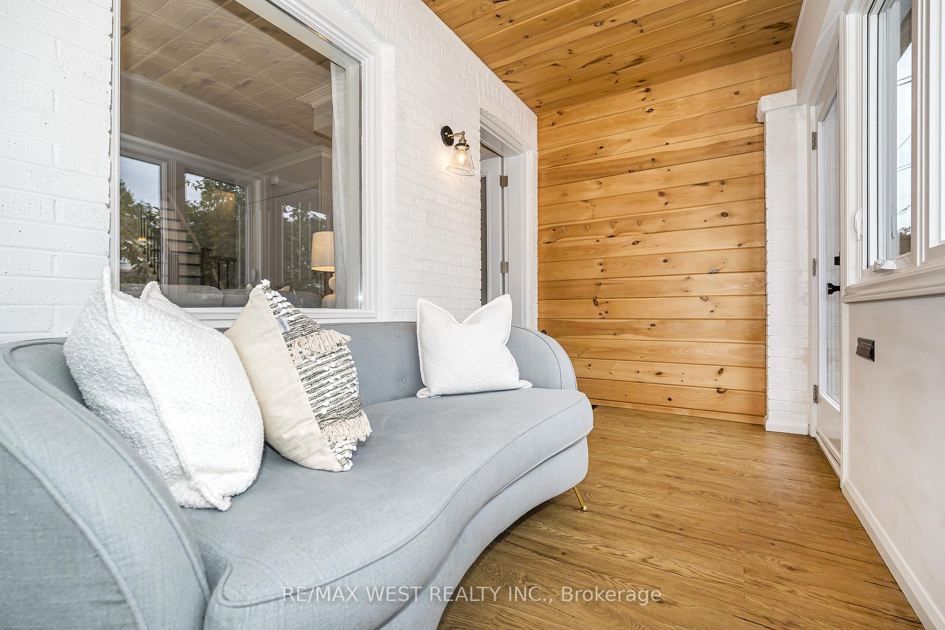 Photo 15 of 316 Monarch Park Avenue, Toronto, Danforth Village-East York — HOMEH
