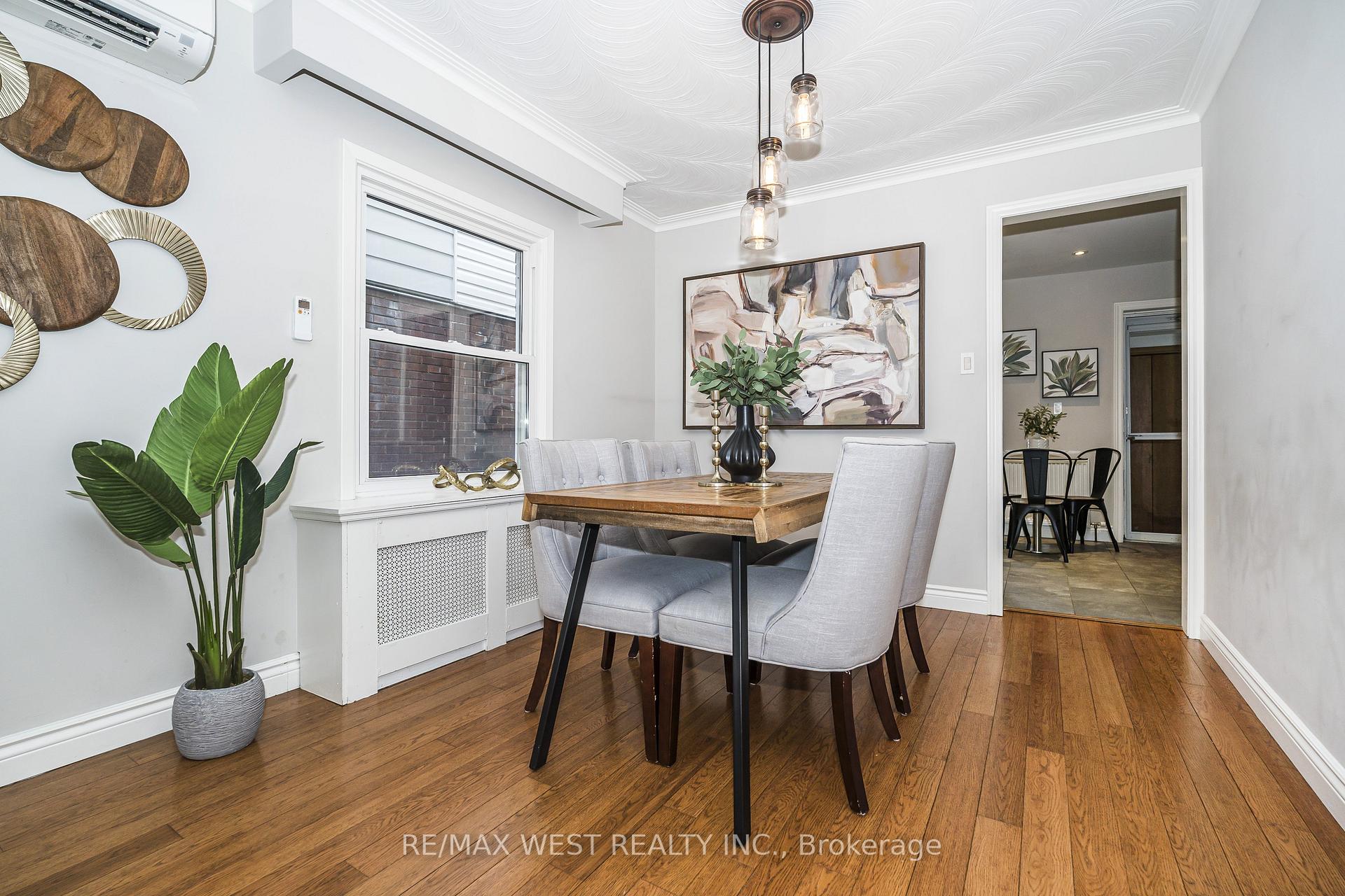 Photo 24 of 316 Monarch Park Avenue, Toronto, Danforth Village-East York — HOMEH