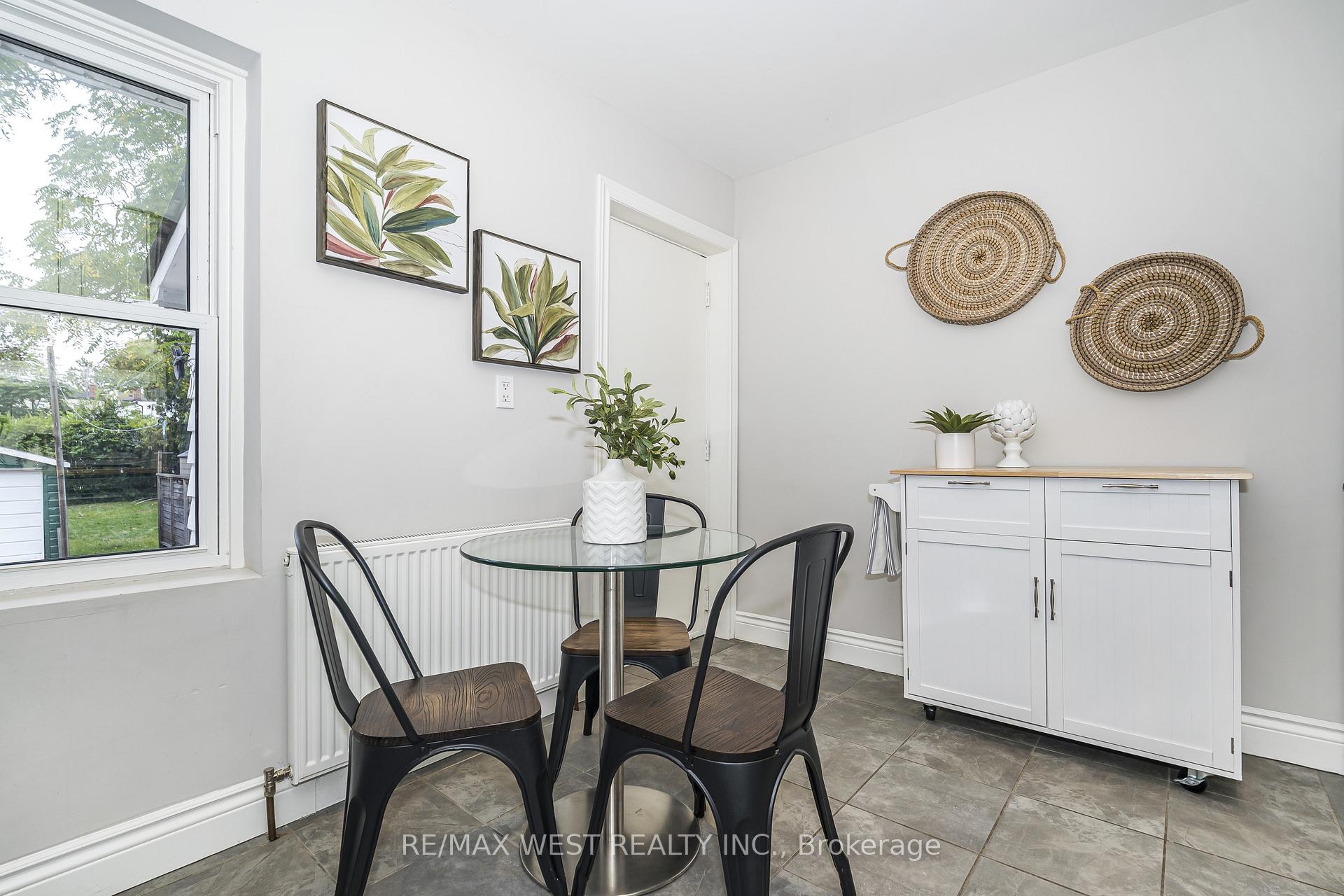 Photo 36 of 316 Monarch Park Avenue, Toronto, Danforth Village-East York — HOMEH