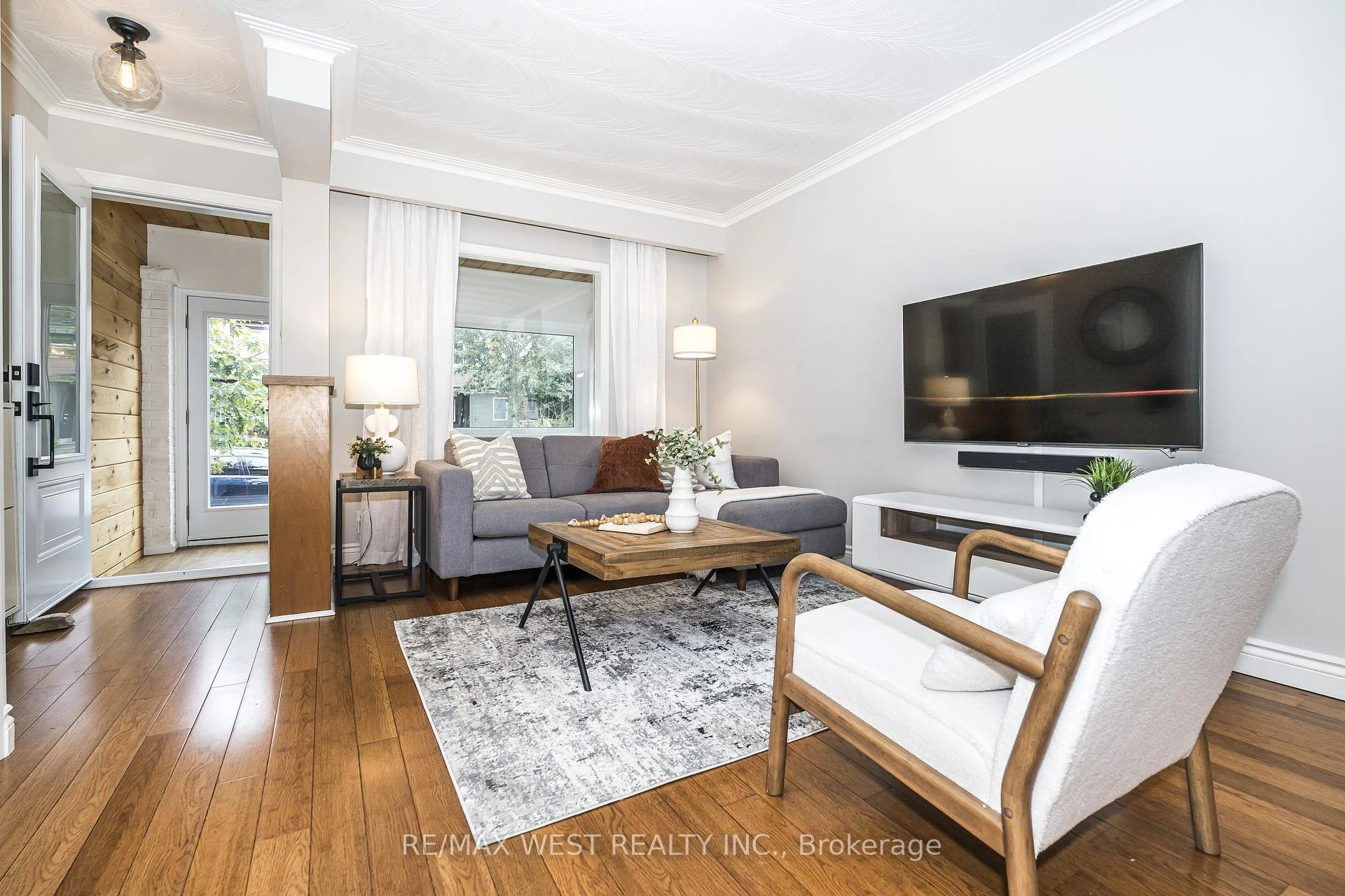 Photo 20 of 316 Monarch Park Avenue, Toronto, Danforth Village-East York — HOMEH