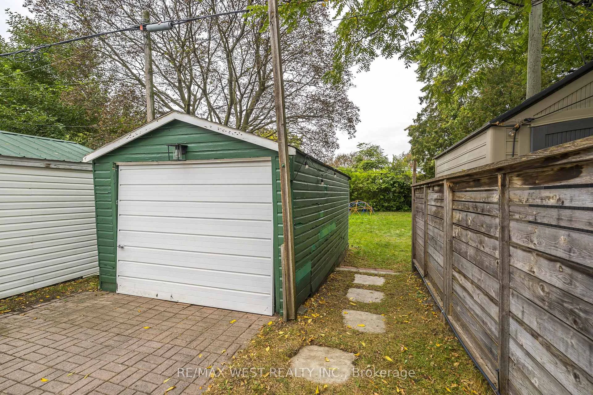 Photo 74 of 316 Monarch Park Avenue, Toronto, Danforth Village-East York — HOMEH