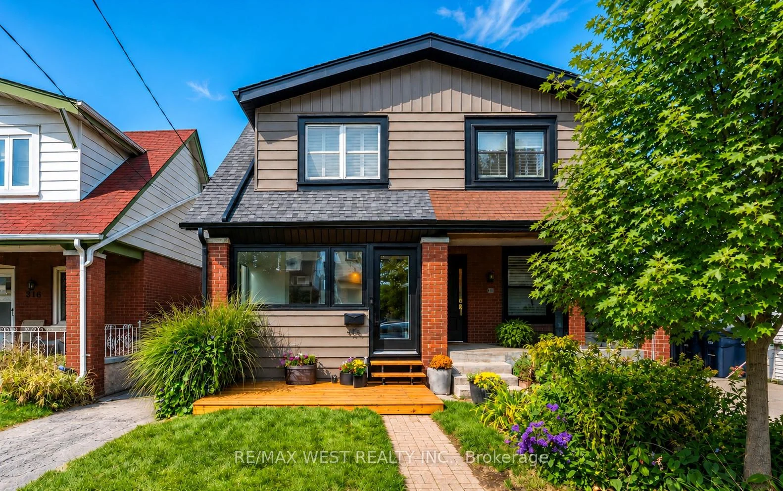 Photo of 316 Monarch Park Avenue