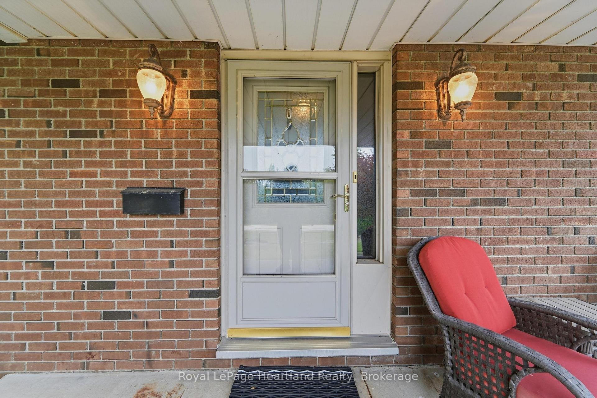 Photo 29 of 33950 Bachand Street, Bluewater, Hay — HOMEH