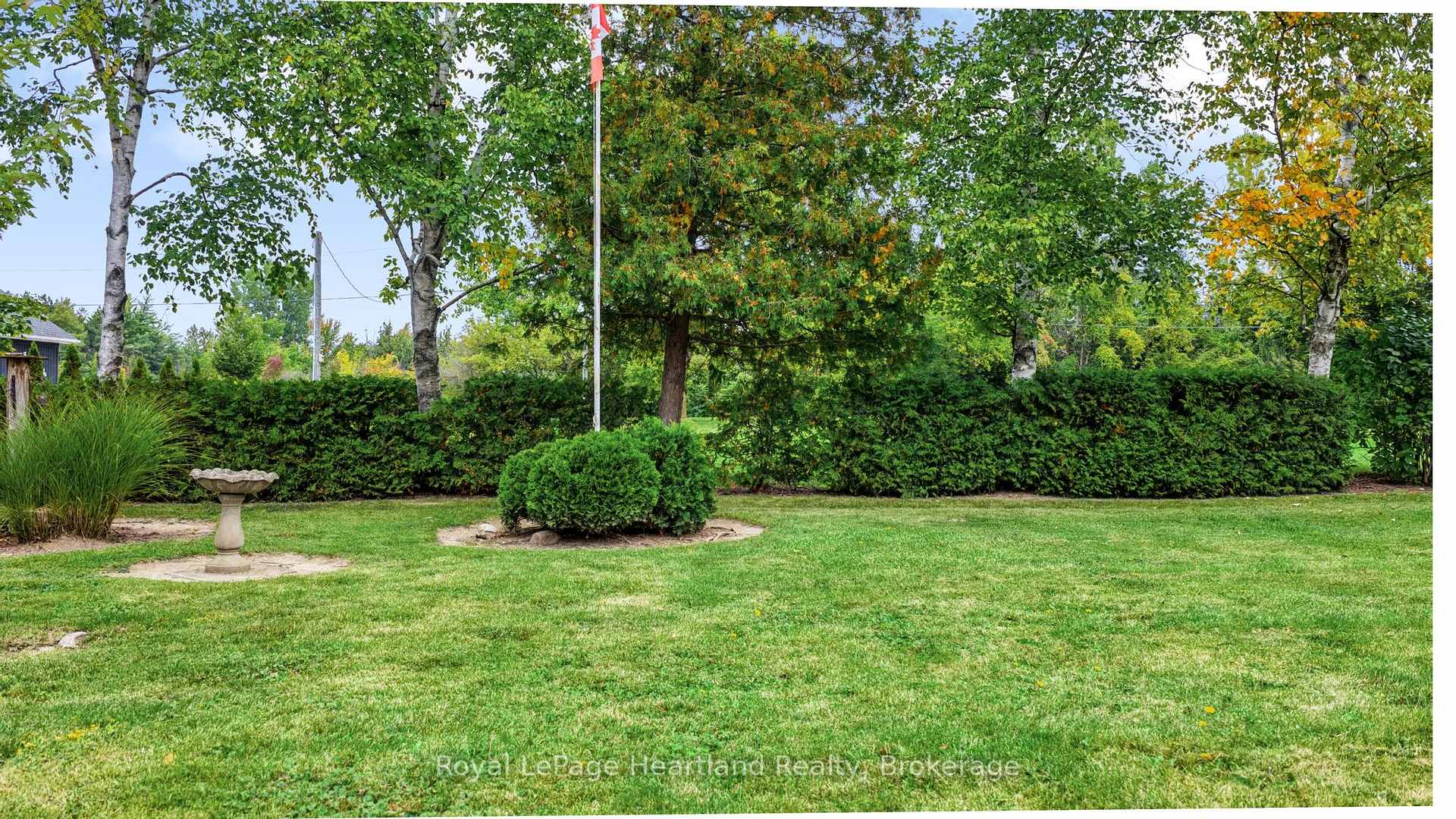 Photo 33 of 33950 Bachand Street, Bluewater, Hay — HOMEH
