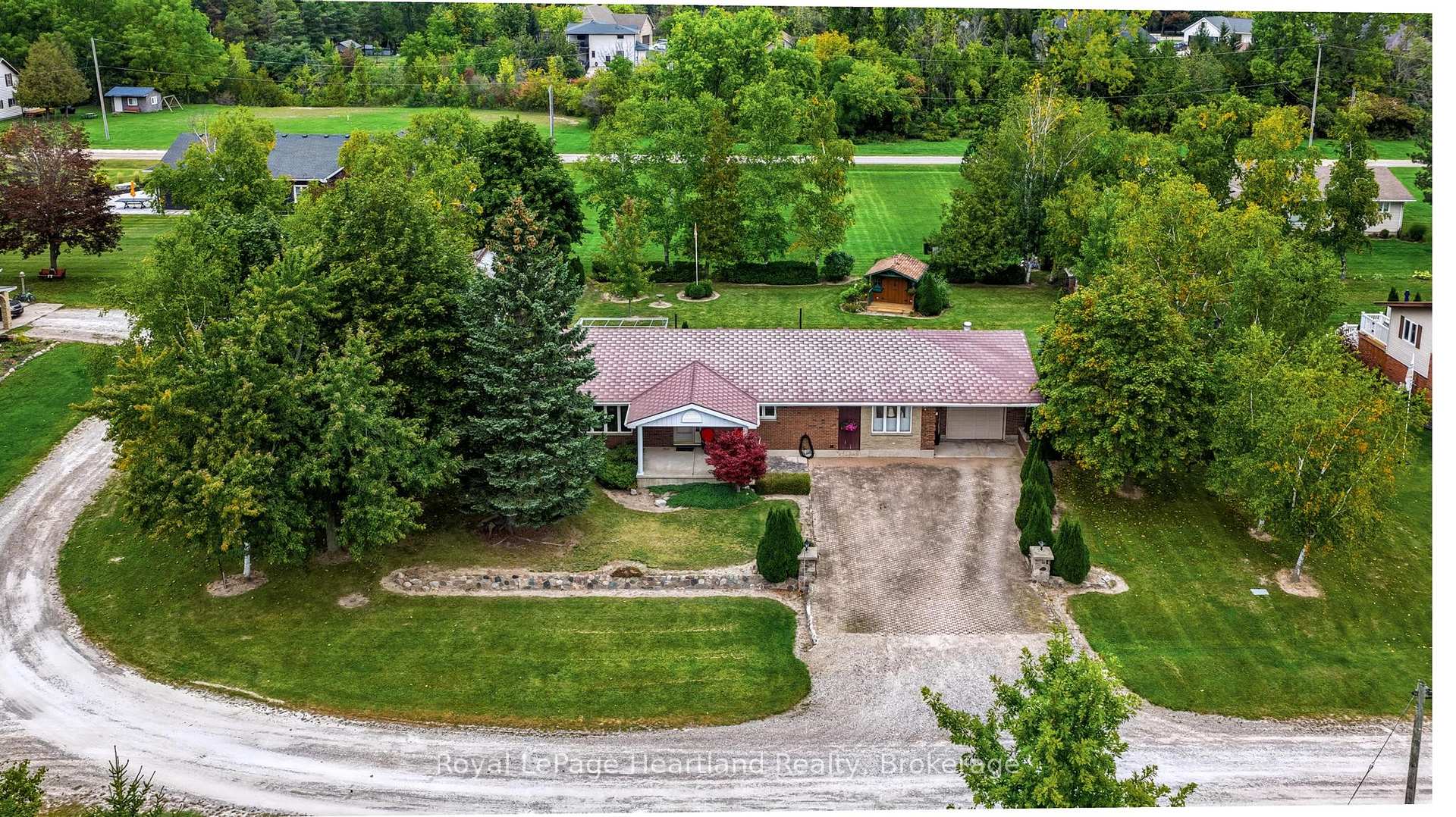 Photo 40 of 33950 Bachand Street, Bluewater, Hay — HOMEH