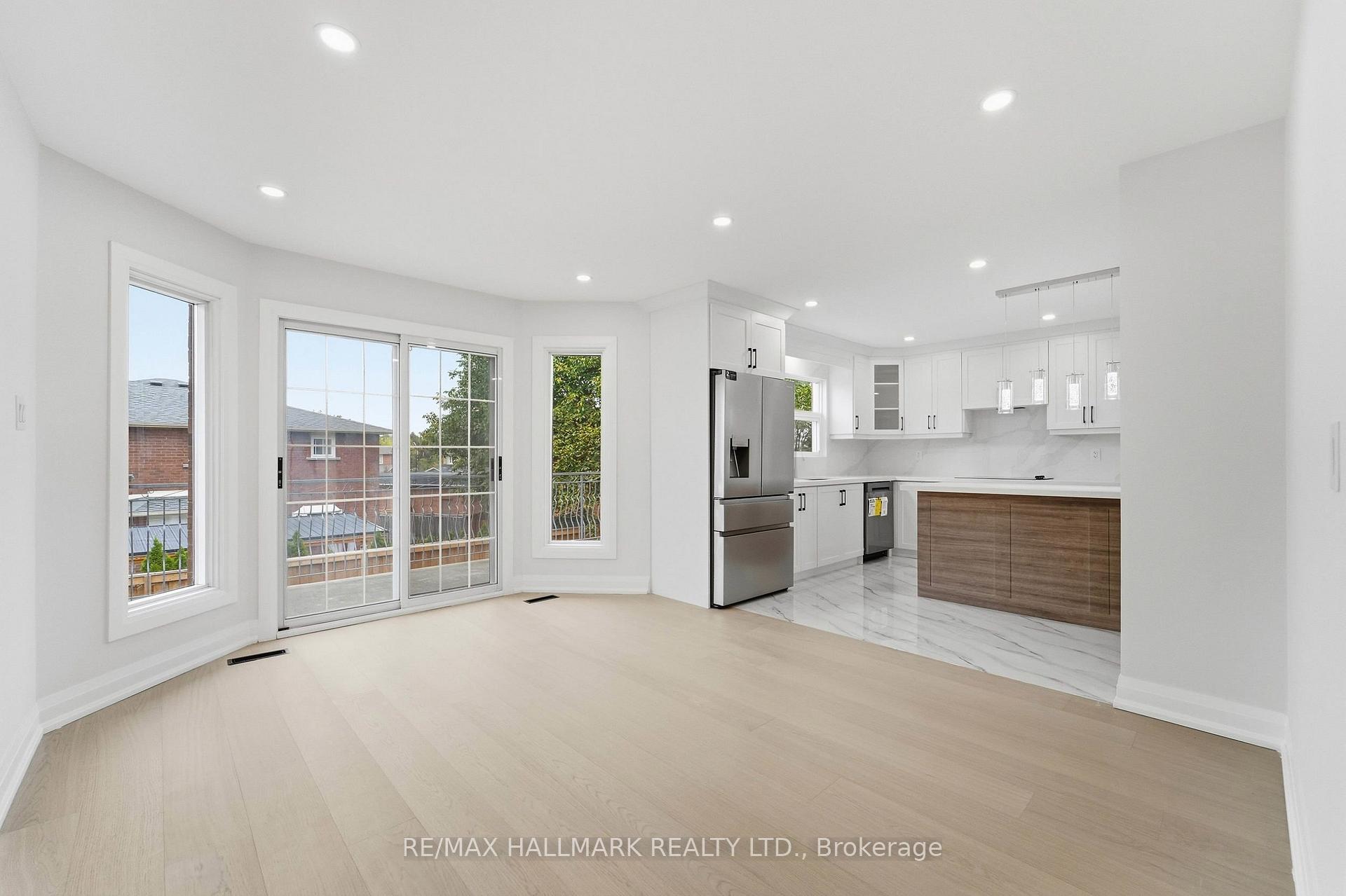 Photo 16 of 44 Olympia Gate, Vaughan, East Woodbridge — HOMEH