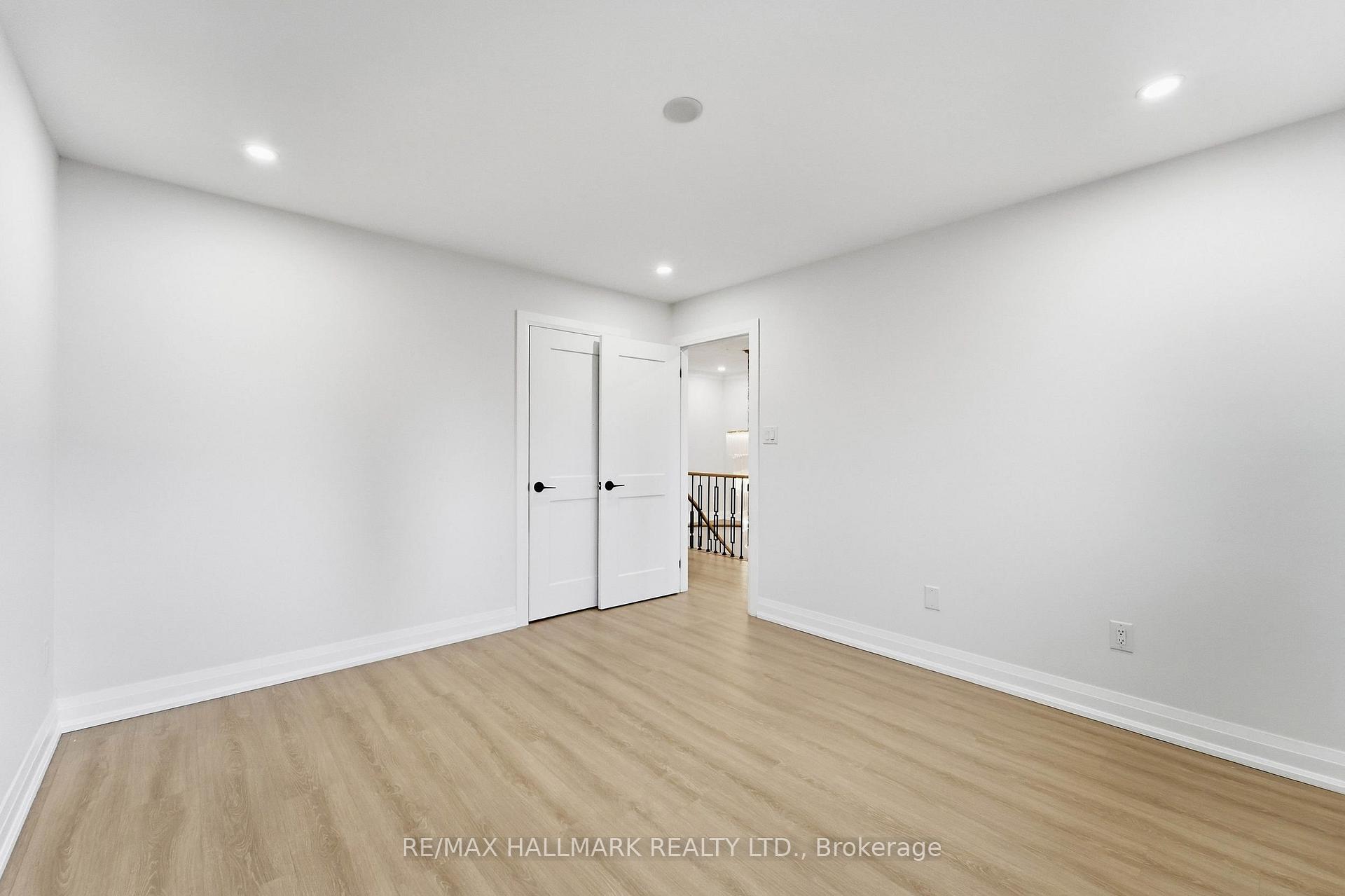 Photo 45 of 44 Olympia Gate, Vaughan, East Woodbridge — HOMEH