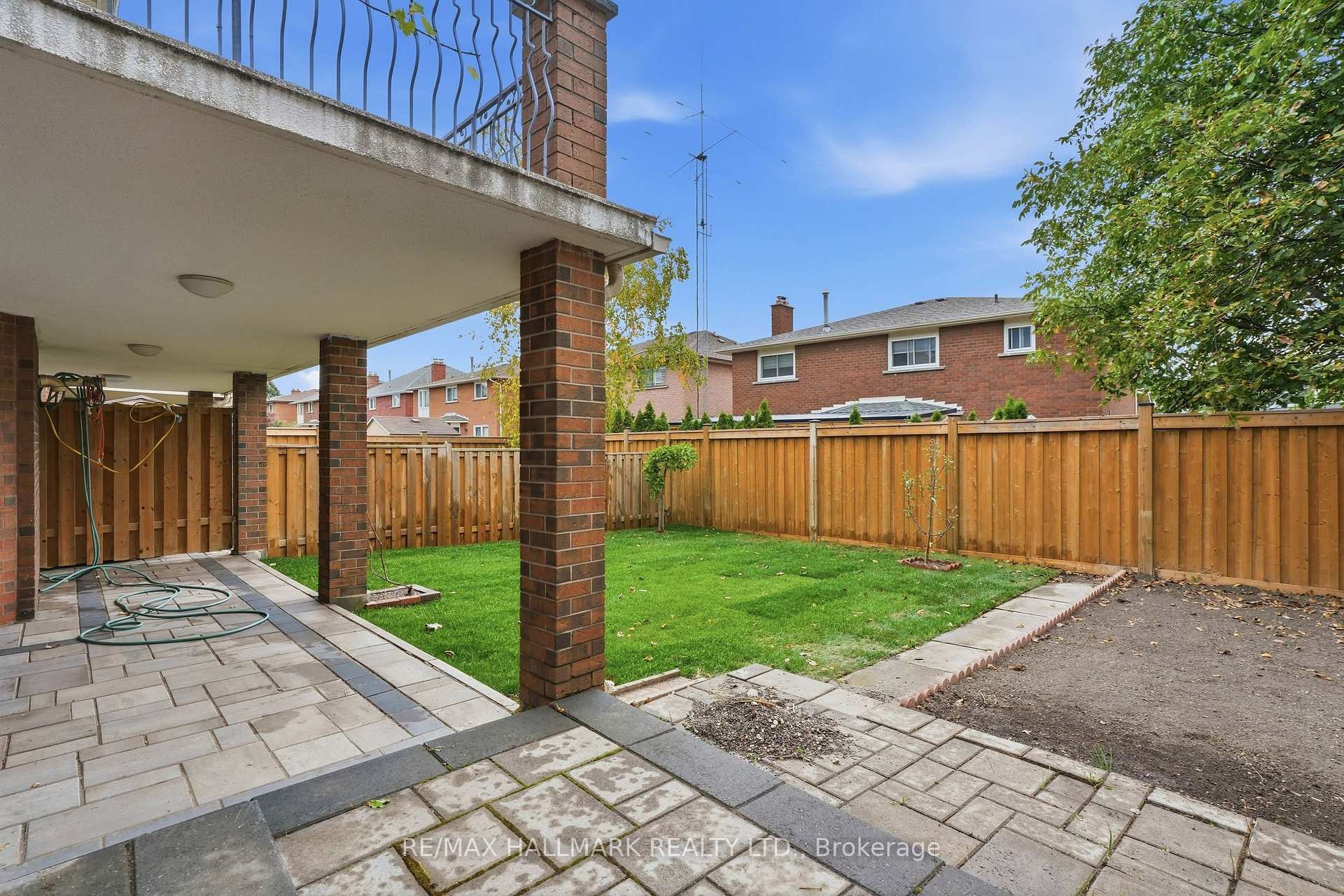 Photo 46 of 44 Olympia Gate, Vaughan, East Woodbridge — HOMEH