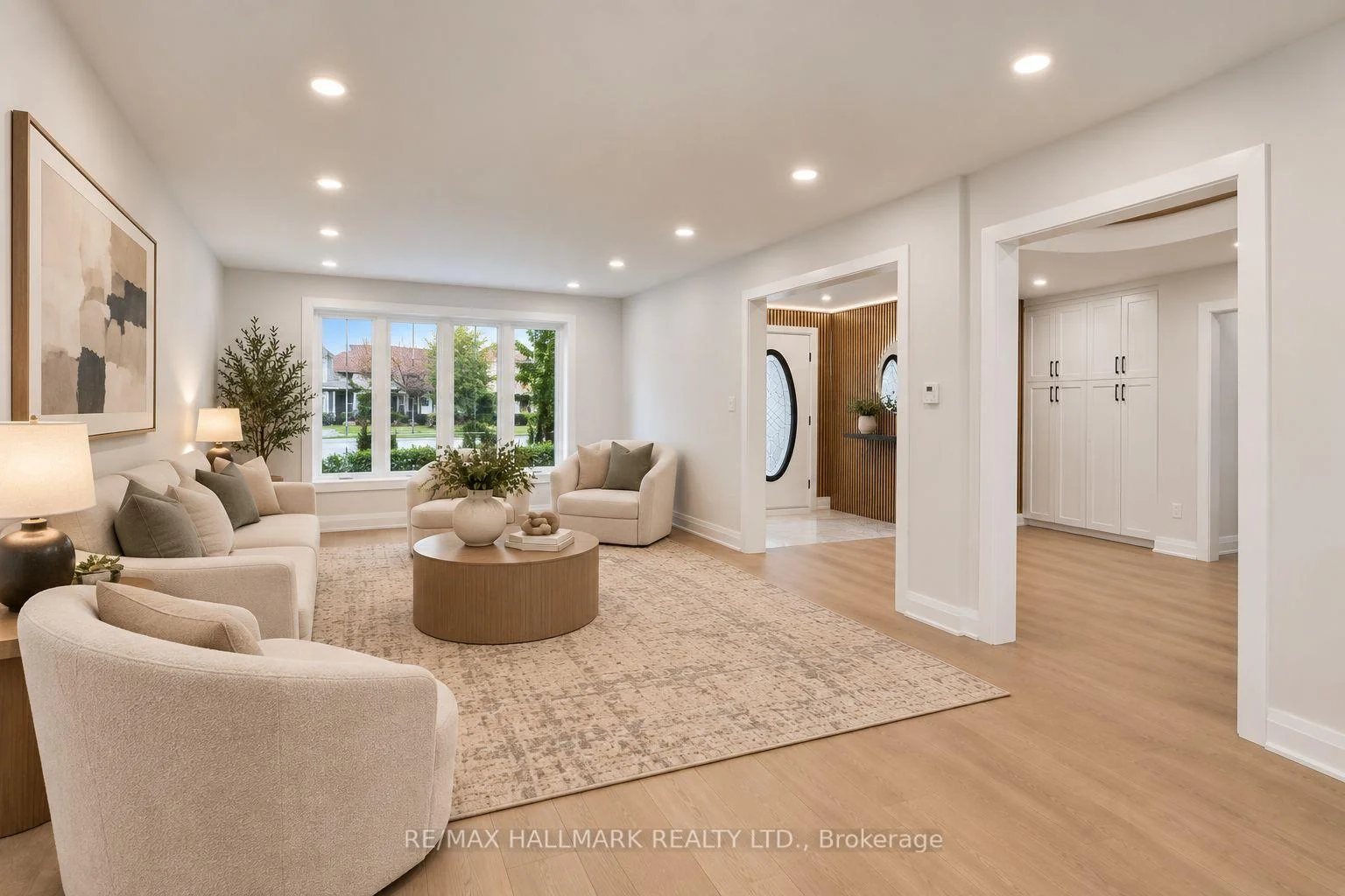 Photo 11 of 44 Olympia Gate, Vaughan, East Woodbridge — HOMEH