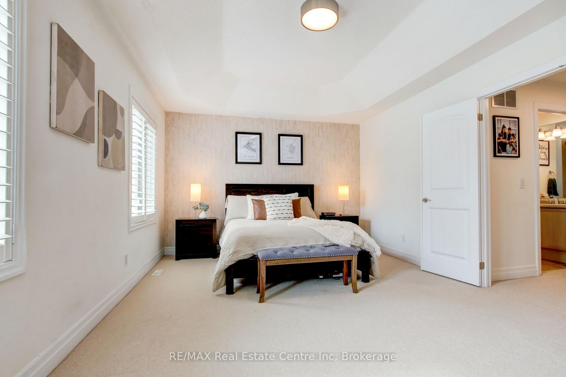 Photo 21 of 52 Bardoe Crescent, Milton, Scott — HOMEH